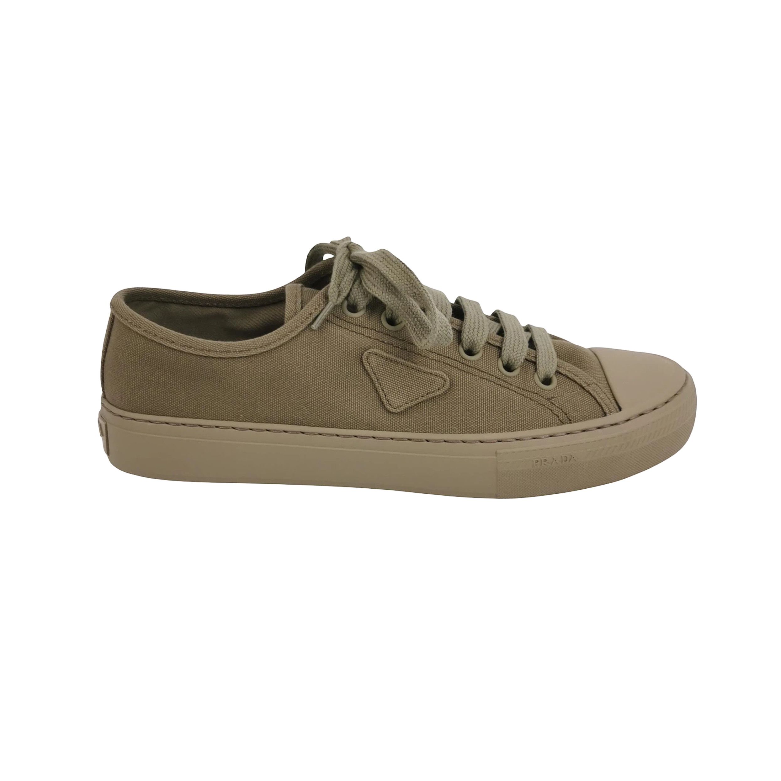 Prada Prada Men 9 Lowtop Sneakers Size US 9 / EU 42 - 1 Thumbnail