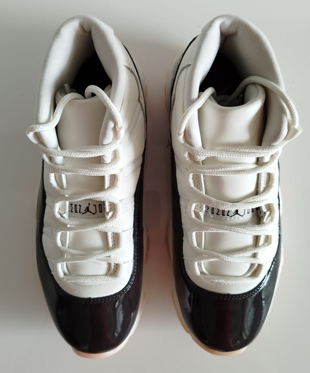 Jordan Brand Jordan 11 Retro Mid Neapolitan AR0715-101 Size US 7 / IT 37 - 6 Thumbnail