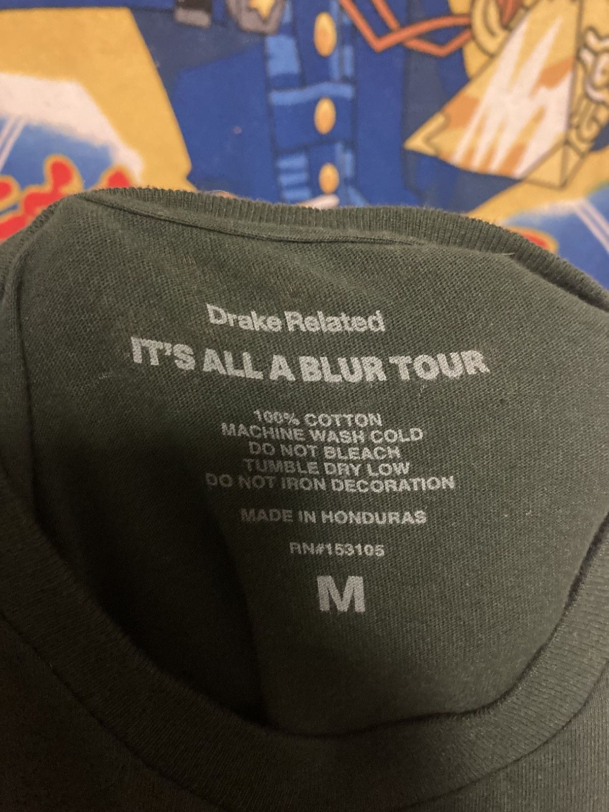 Drake Drake I like what drake Likes T It’s all a blur Tour Size US M / EU 48-50 / 2 - 3 Thumbnail