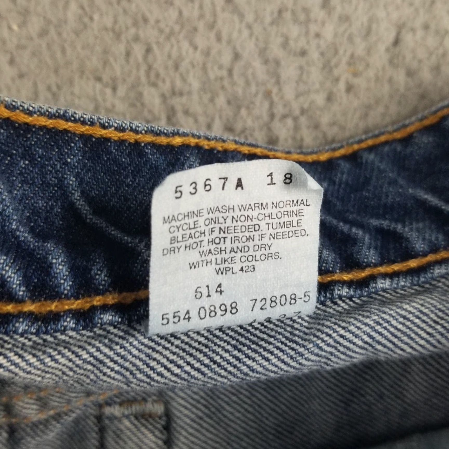 Levi's VINTAGE Levi's 550 Jeans Relaxed Fit Tapered Leg Women's 32X28 High Rise 90s Blue Denim Jeans Women/User-Defined Size 32x28 Size 24" / US 00 / IT 34 - 7 Thumbnail