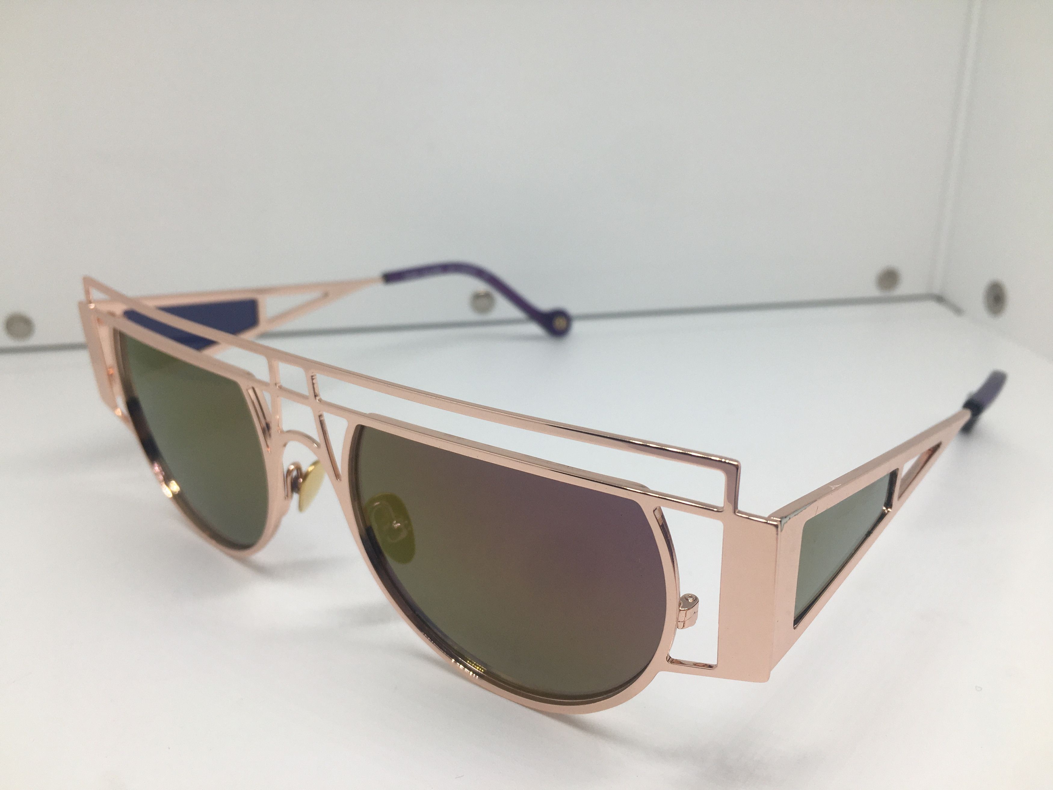 Other Acuitis Ellypse Rose Gold Side Shield Sunglasses Size ONE SIZE - 3 Thumbnail