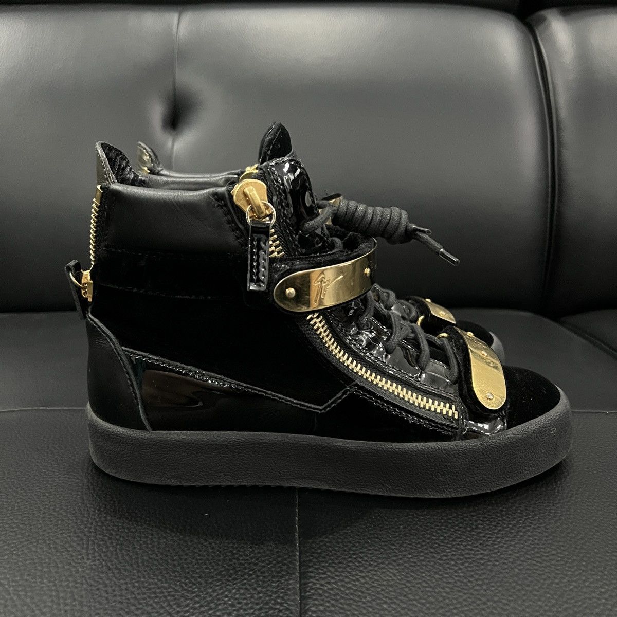 Giuseppe Zanotti Giuseppe Zanotti GZ Double Buckle Patent Silk High Tops Size US 7 / IT 37 - 5 Thumbnail