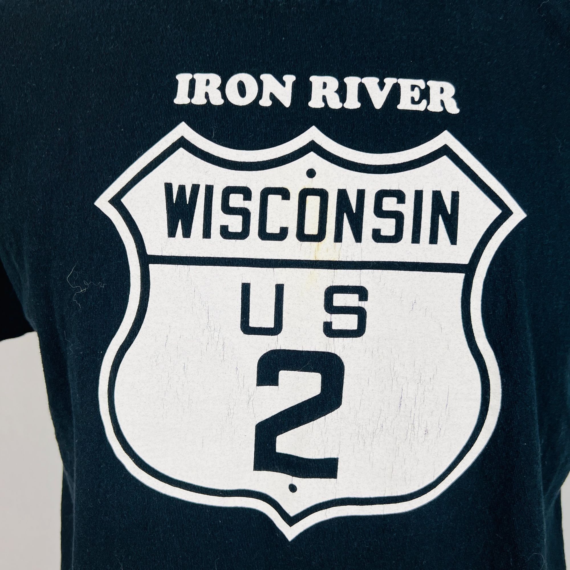 Gildan US2 Iron River Wisconsin XL T-Shirt Shirt Size US XL / EU 56 / 4 - 2 Thumbnail