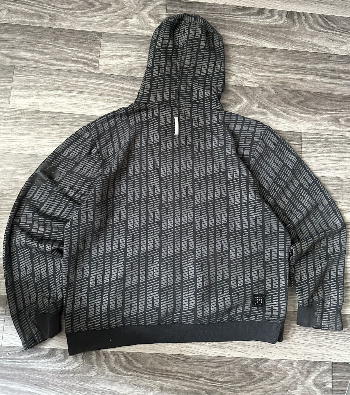 Vintage Nike Vintage Air Max monogram big logo box fit hype hoodie Size US XL / EU 56 / 4 - 3 Thumbnail