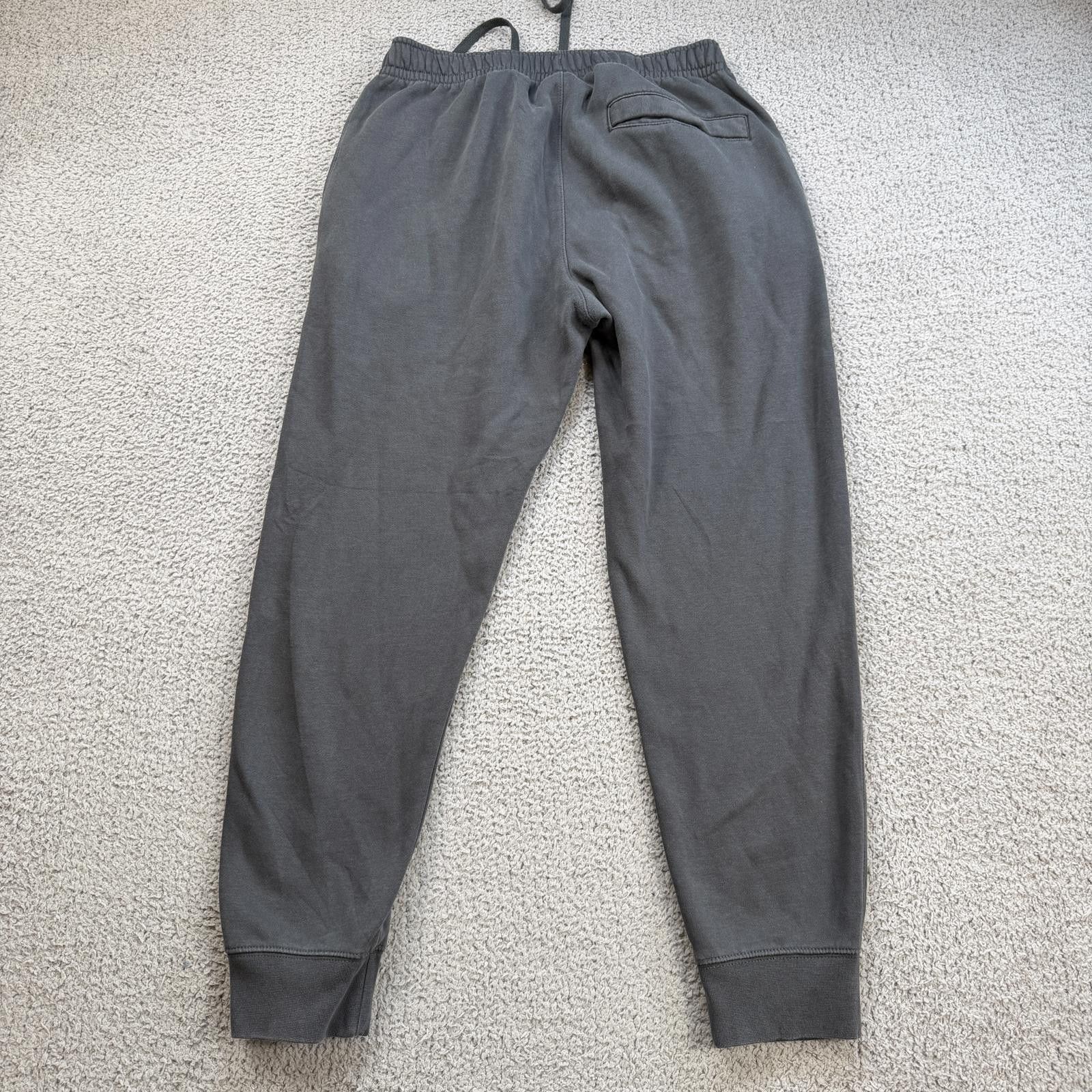 Nike Nike Sweatpants Mens Medium Gray Joggers Swoosh Logo Pants Size US 32 / EU 48 - 2 Thumbnail