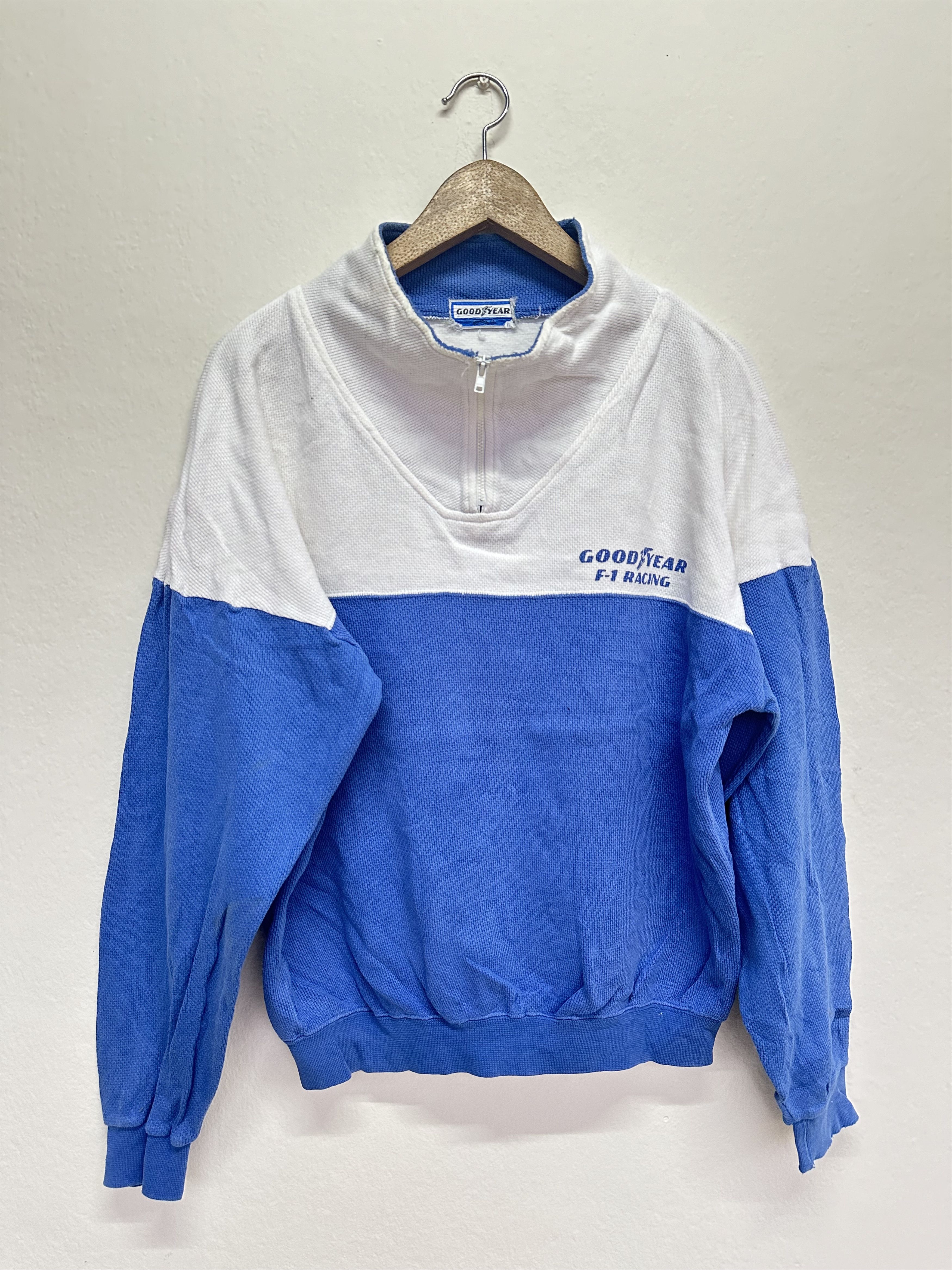 Sports Specialties Vintage Good Year F-1 Racing Size US M / EU 48-50 / 2 - 1 Thumbnail