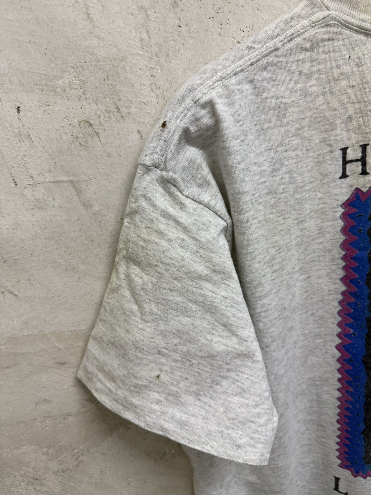 Vintage Vintage 90s Hawaiian Surf Club Hawaii Distressed Tee Size US L / EU 52-54 / 3 - 7 Thumbnail