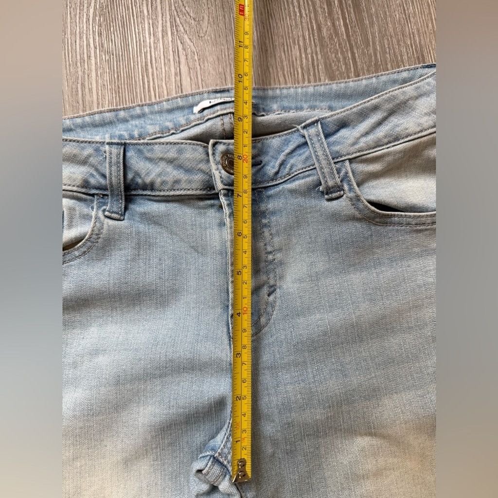 Hudsons Bay Kensie Blue Ankle Cropped Jeans with Distressed Style Size 27" / US 4 / IT 40 - 7 Thumbnail