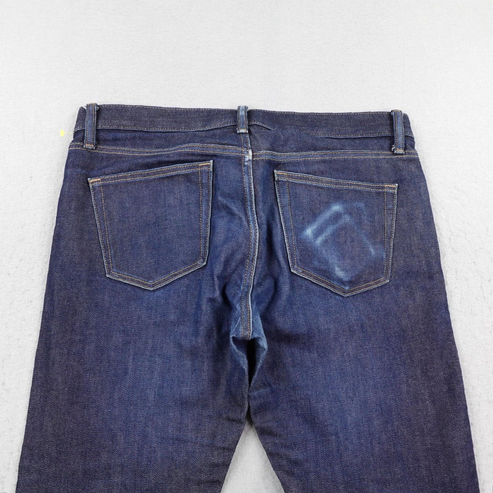 Uniqlo Uniqlo Jeans Mens 33x32 Blue Kaihara Selvedge Slim Straight Low Rise Faded Jeans Size US 33 - 6 Thumbnail