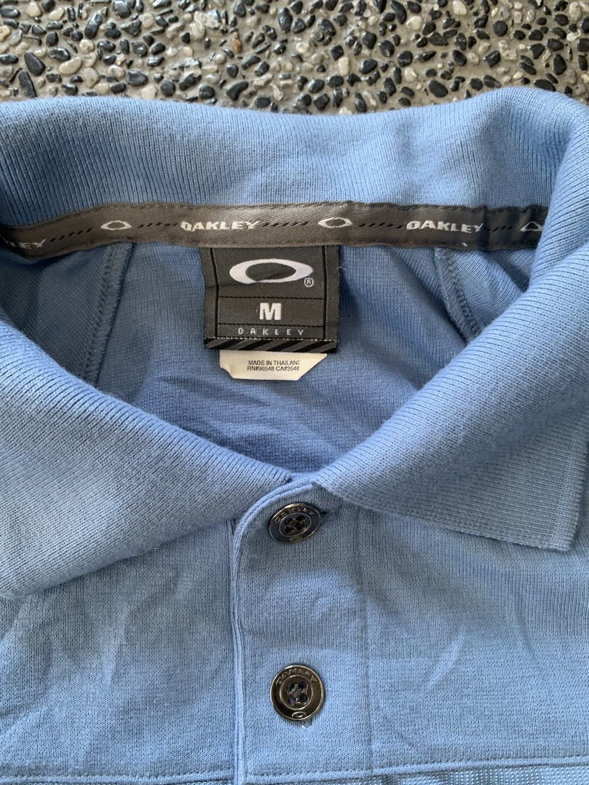 Oakley Vintage Oakley Centre Logo Polo Shirt Size US M / EU 48-50 / 2 - 7 Thumbnail