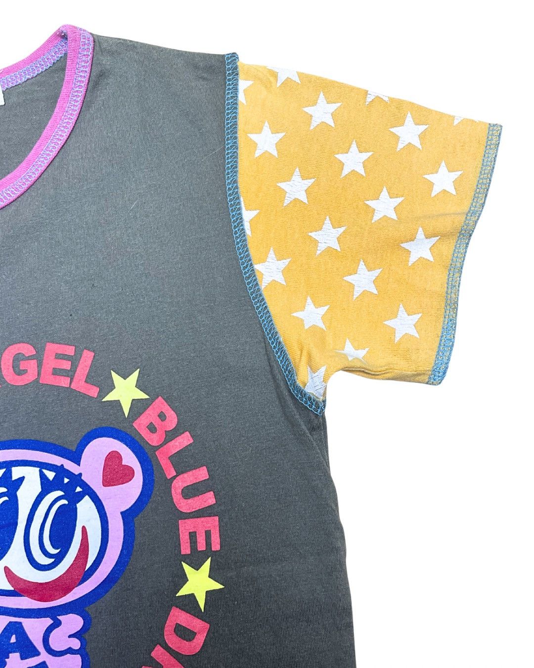 Angel Blue Angel Blue Split Patch Graphic Tee Size S / US 4 / IT 40 - 5 Thumbnail