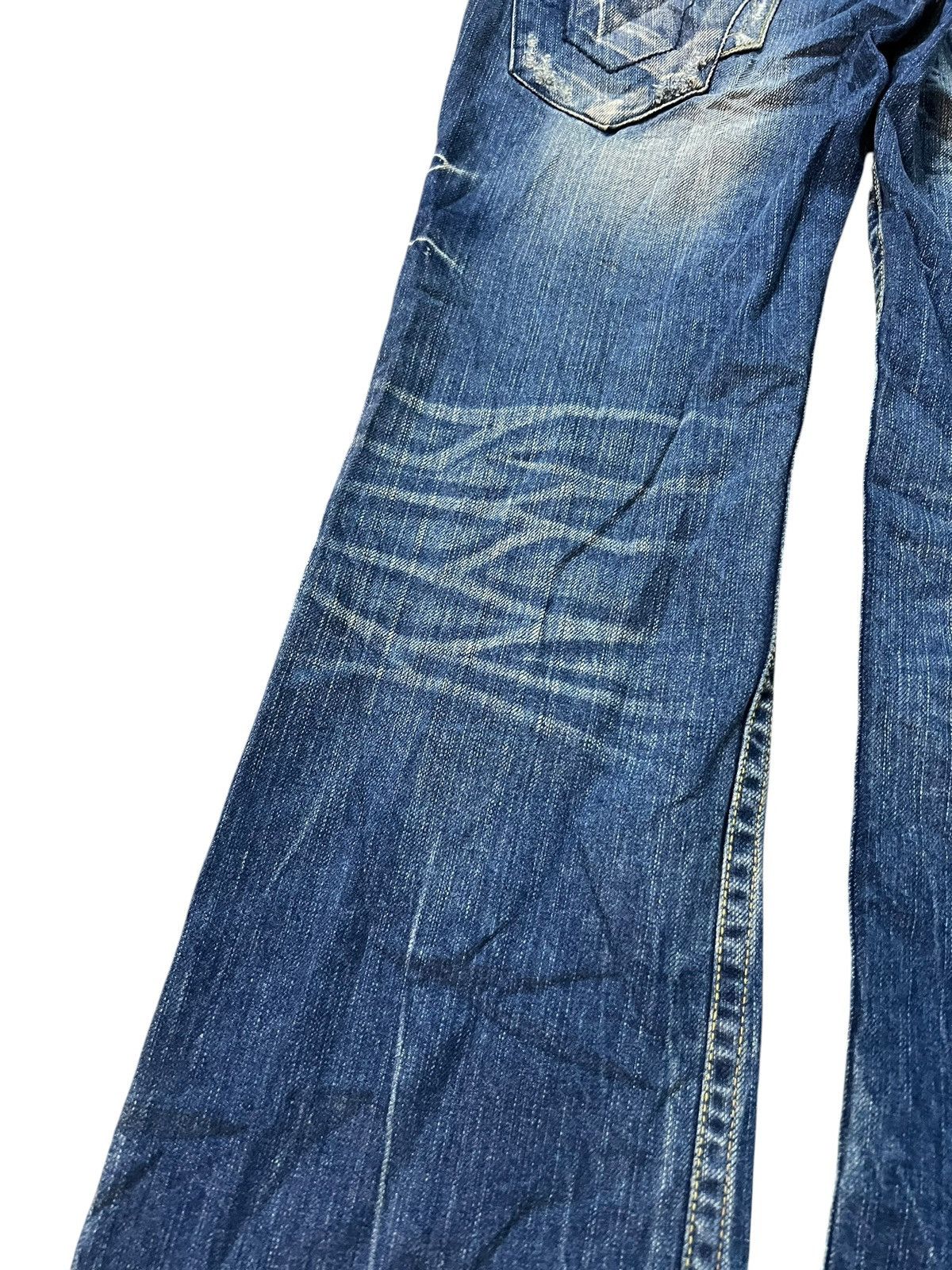 Japanese Brand 💥Flare low rise💥Red pepper Clawmark Mud wash Jean Very Rare Size US 29 - 14 Thumbnail