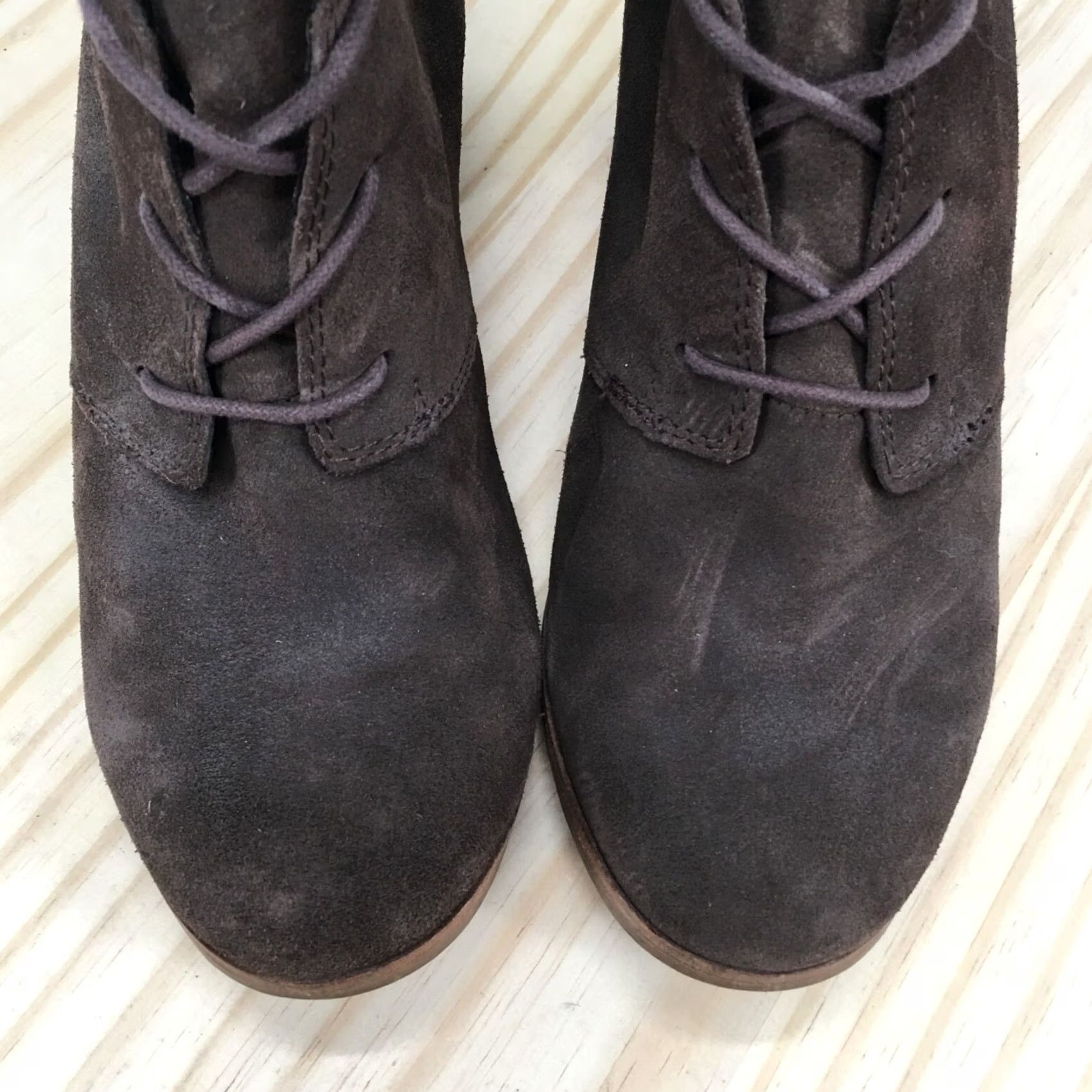 Toms TOMS Lunata Bootie Brown Suede Three Eye Lace Up Desert Boots Women 9 Adult Shoes Brown Suede Boots Size US 9 / IT 39 - 7 Thumbnail