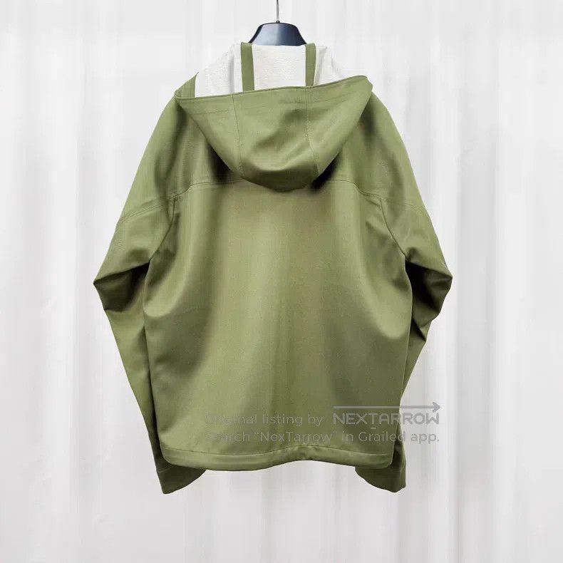Loro Piana Loro Piana Thick silk hooded jacket coat Size XS / US 0-2 / IT 36-38 - 2 Thumbnail