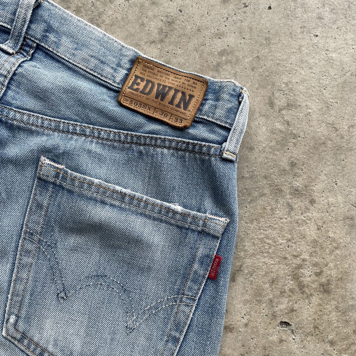 Japanese Brand Vintage Edwin 505 Distressed Denim Faded Jeans Pants W30 Size US 30 / EU 46 - 8 Thumbnail