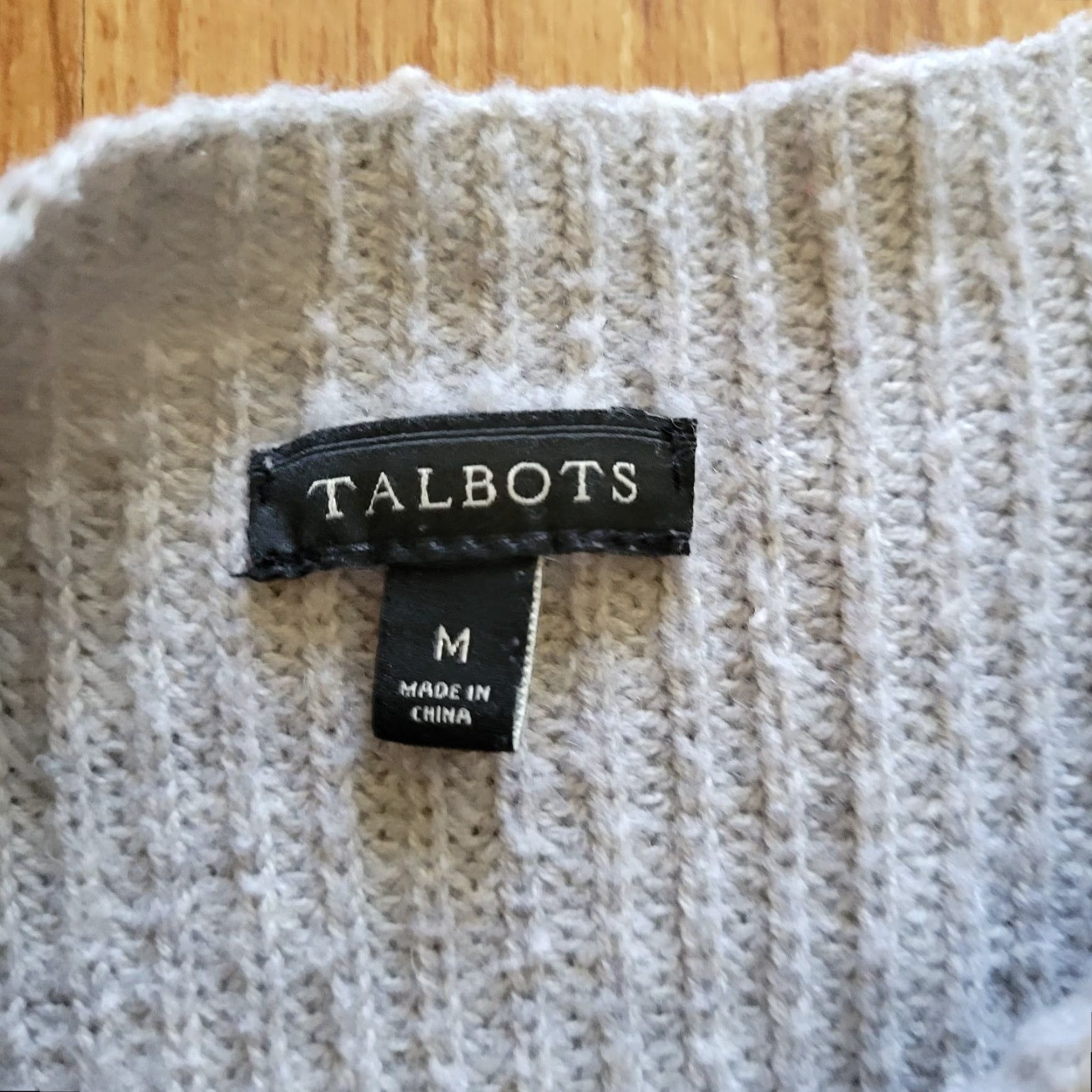 Talbots Talbots Sweater Womens Medium Gray Cable Knit Wool Blend High Neckline Pullover Long Sleeve Knit Pattern Solid Vintage No Size M / US 6-8 / IT 42-44 - 4 Thumbnail