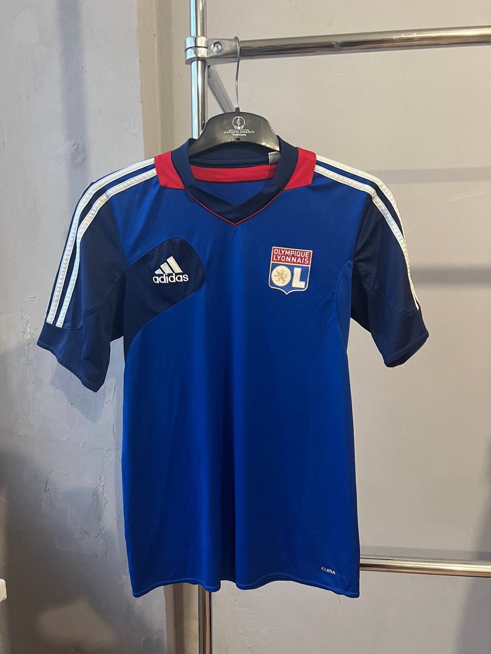 Adidas OLYMPIQUE LYONNAIS LYON FRANCE TRAINING SOCCER JERSEY SHIRT Size US S / EU 44-46 / 1 - 2 Thumbnail