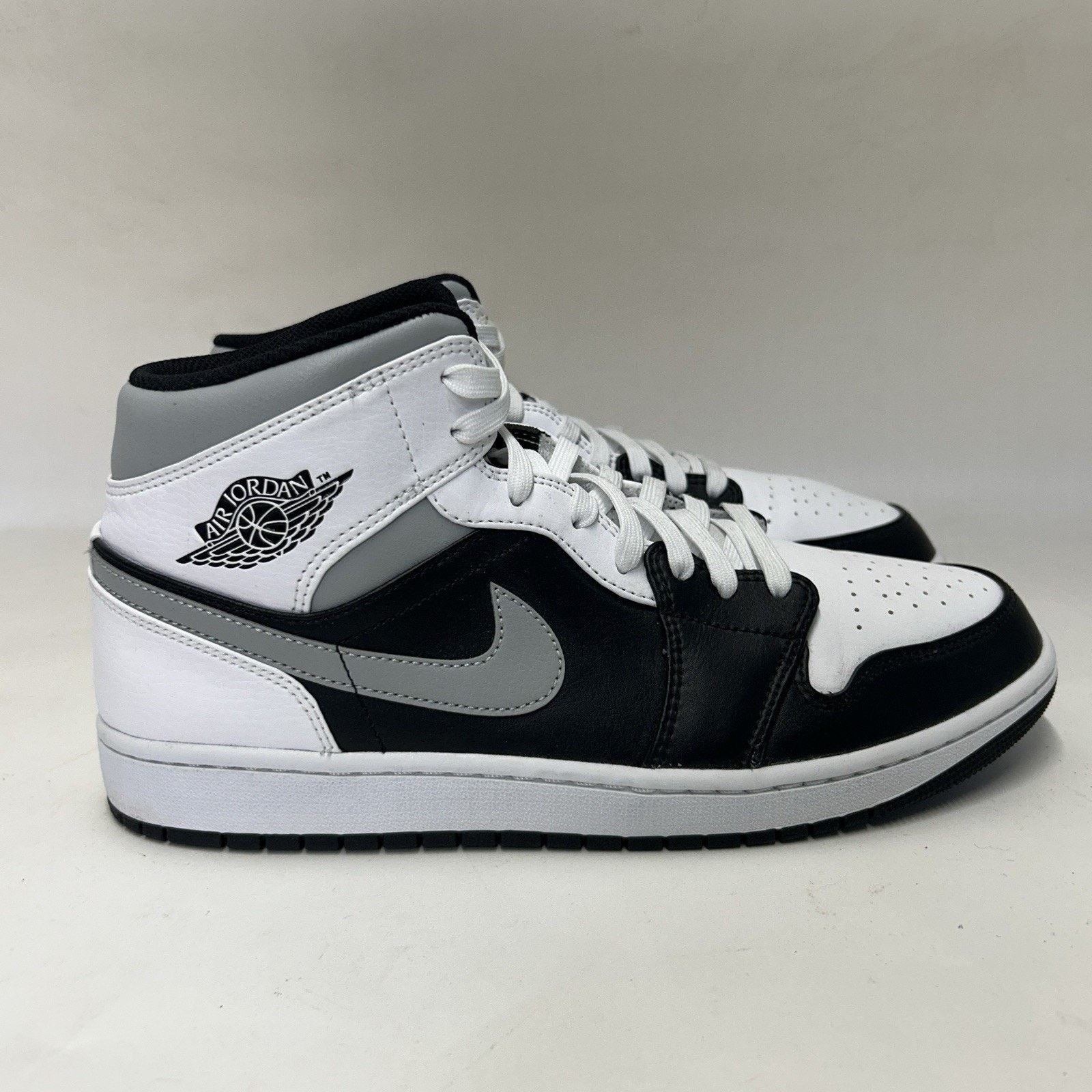 Nike Nike Air Jordan 1 Mid “White Shadow/Black Grey White" Size US 11.5 / EU 44-45 - 4 Thumbnail