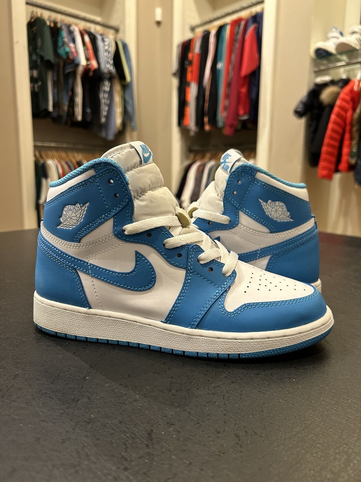 Jordan Brand Jordan 1 Retro ‘UNC’ Size US 5.5 / EU 38 - 1 Thumbnail
