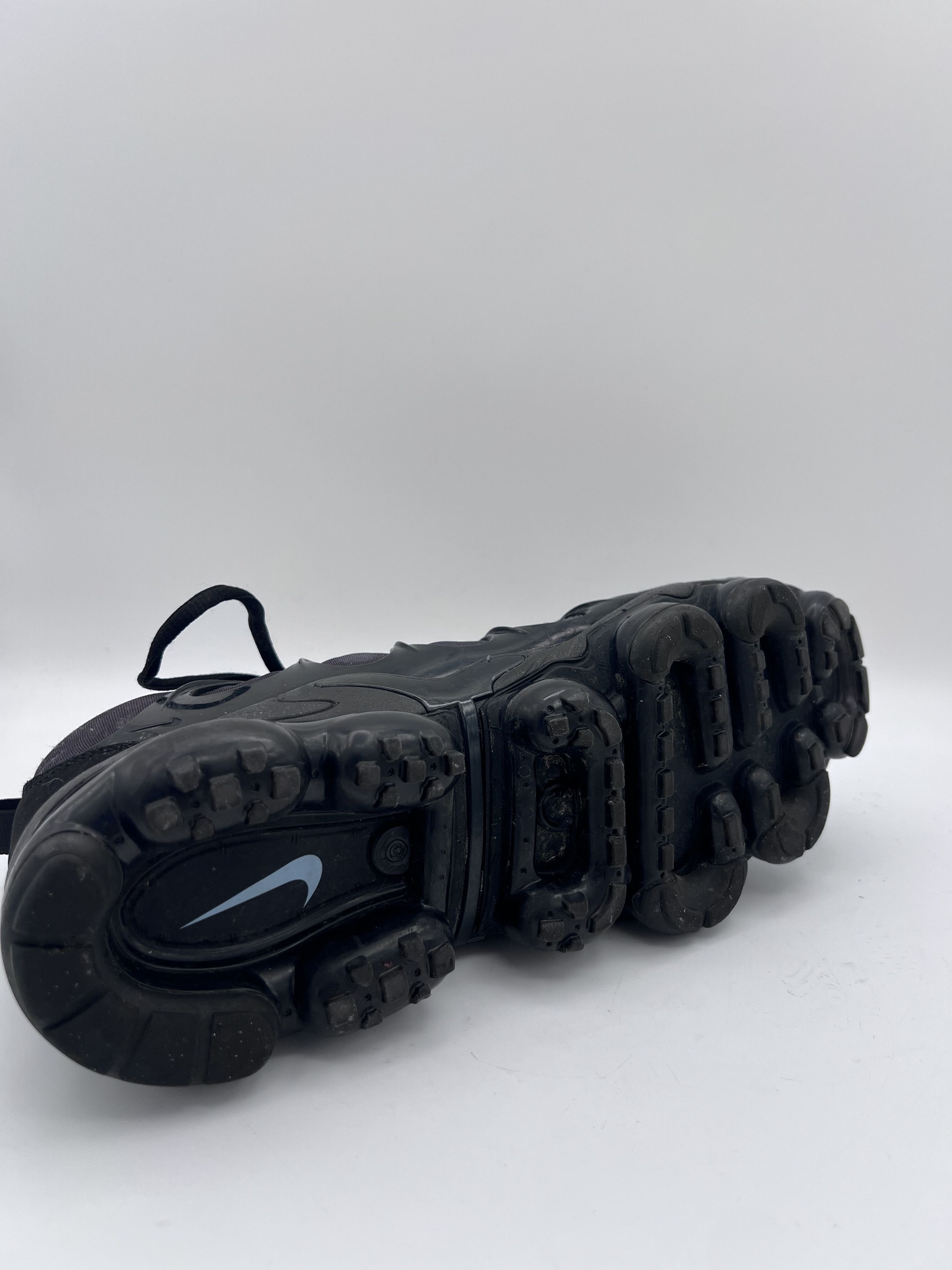 Nike Nike Air VaporMax Plus Black Blue Gradient 924453-018 Sz 9.5 Size US 9.5 / EU 42-43 - 7 Thumbnail