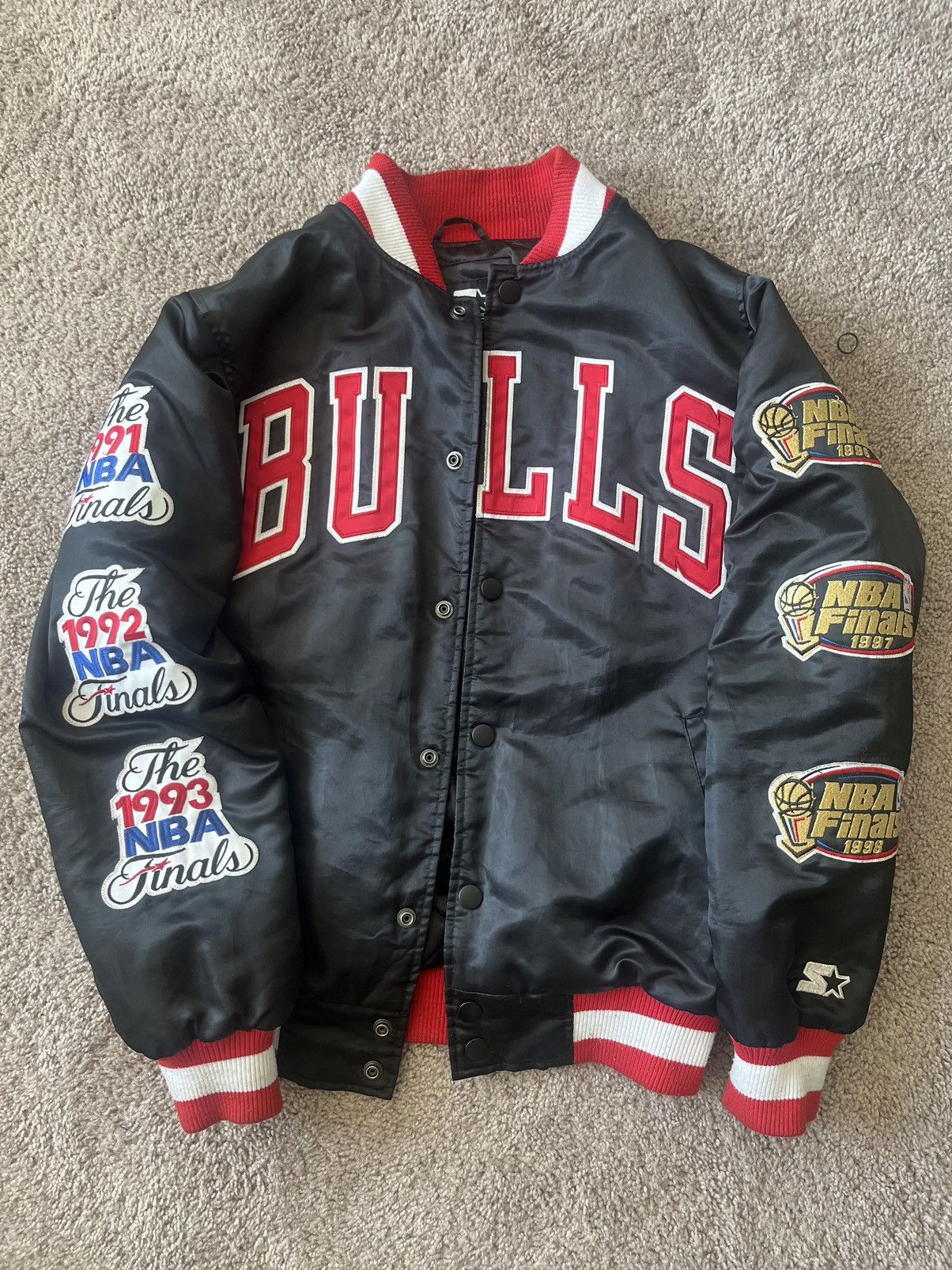Bulls Championship Starter Jacket Sz.Small