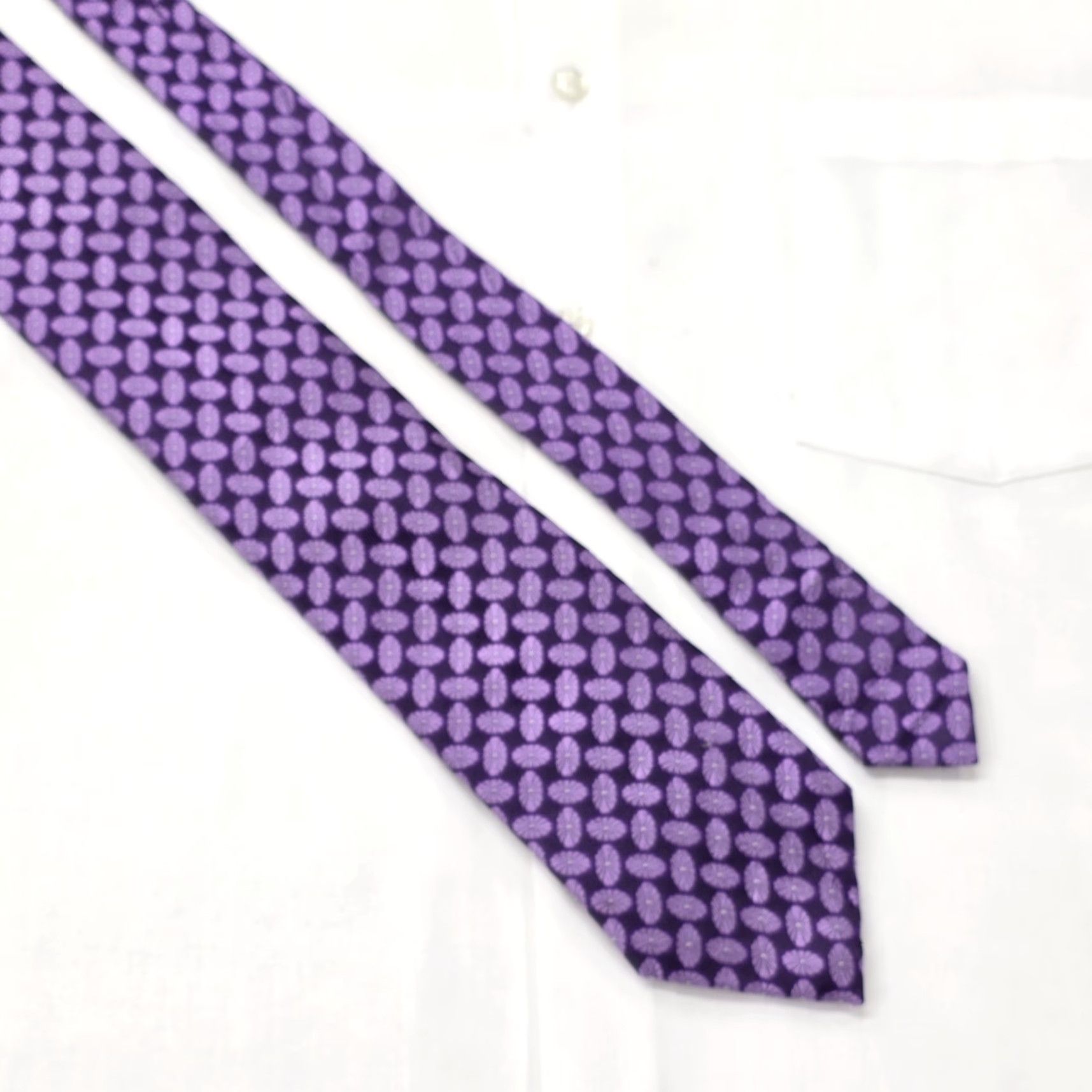 Ike Behar VINTAGE IKE BEHAR Necktie Mens Purple 100% Silk Geometric Preppy EUC Size ONE SIZE - 2 Thumbnail