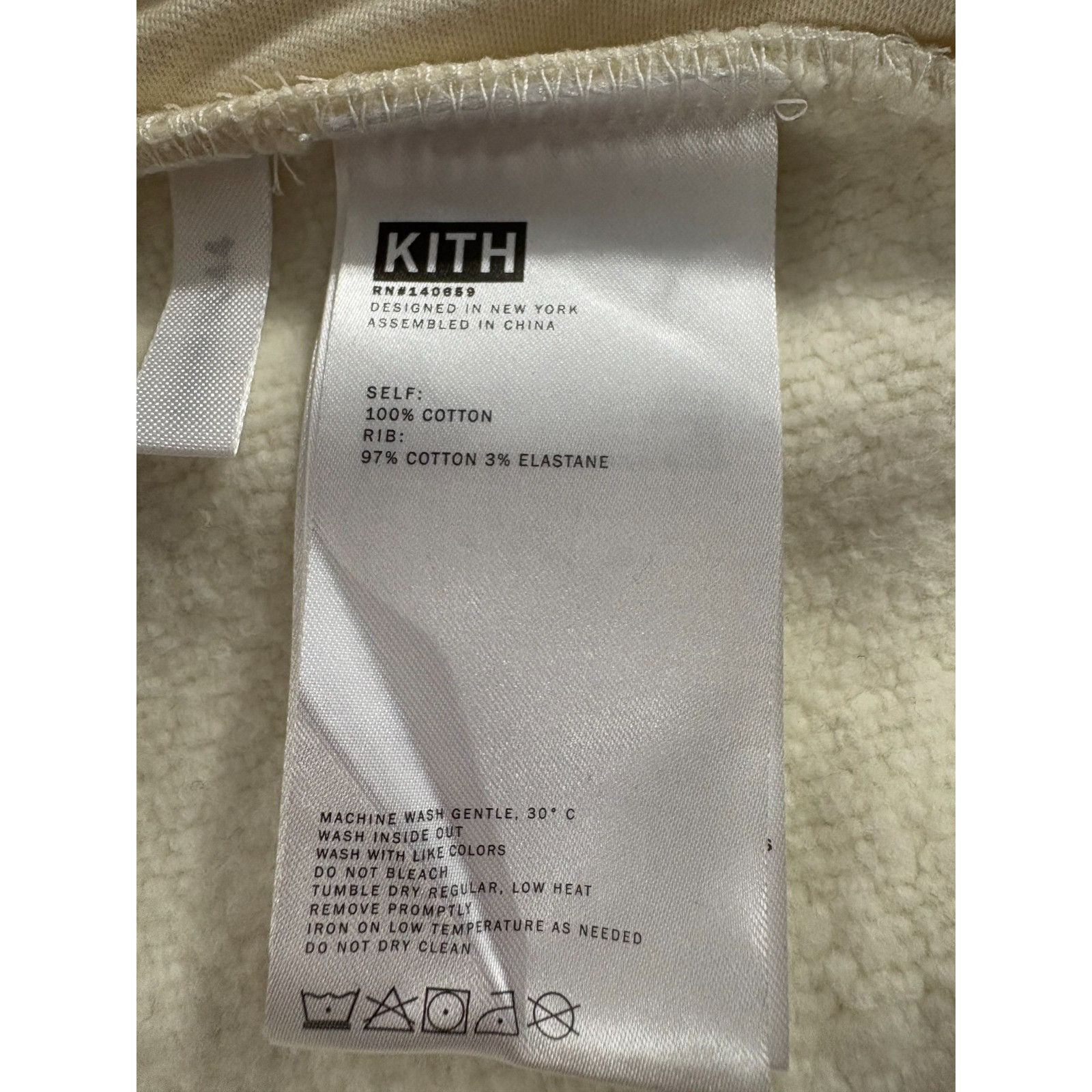 Kith Kith & Kin Hawaii Honolulu Exclusive Cream White Full Zip Ho Size US L / EU 52-54 / 3 - 3 Thumbnail