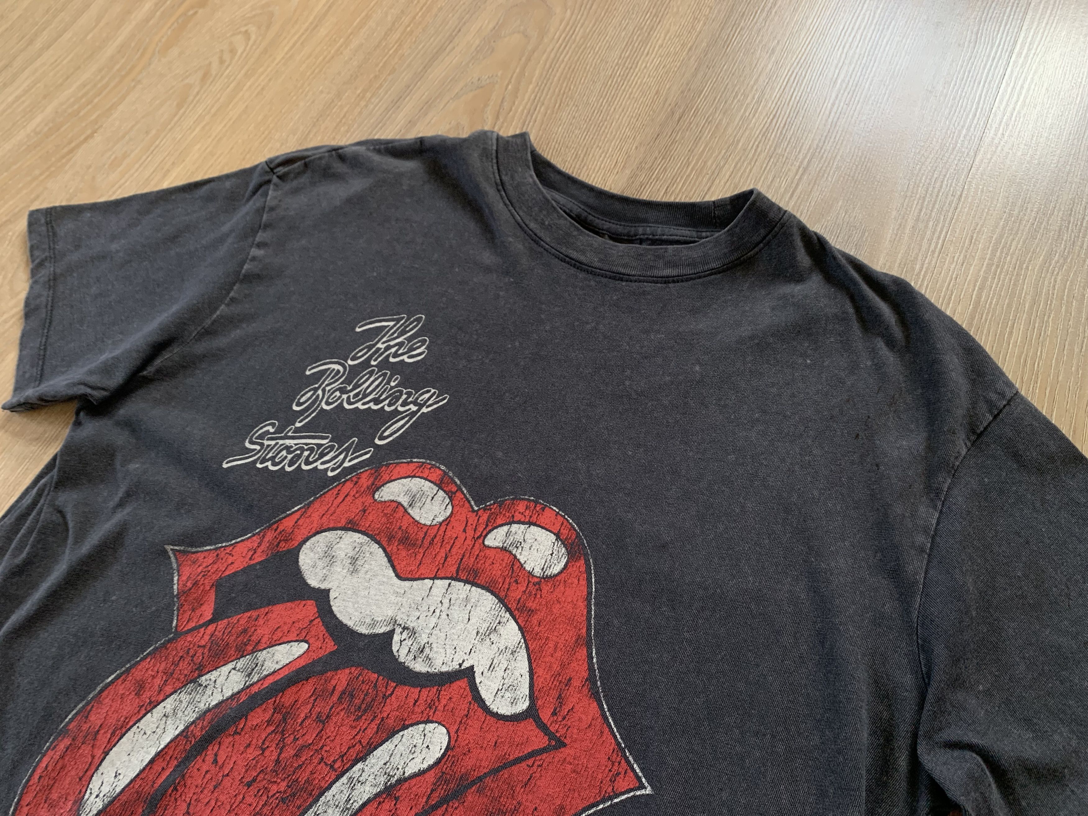 Band Tees × The Rolling Stones × Vintage The Rolling Stones 2022 Tie Dye T-Shirt Size US XXS / EU 40 - 4 Thumbnail