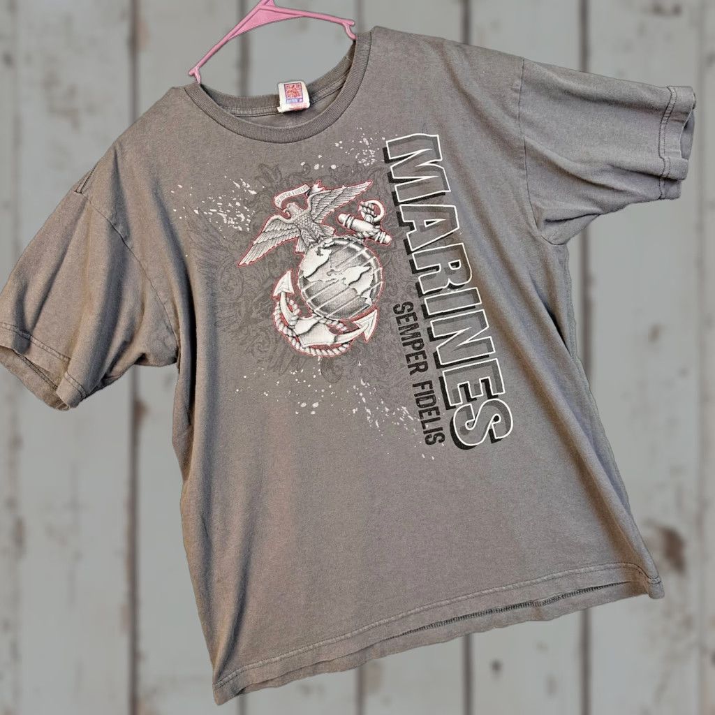 Vintage VINTAGE Bayside USMC Marines Semper Fidelis Mens Large Cotton Gray Tee Size US L / EU 52-54 / 3 - 1 Thumbnail