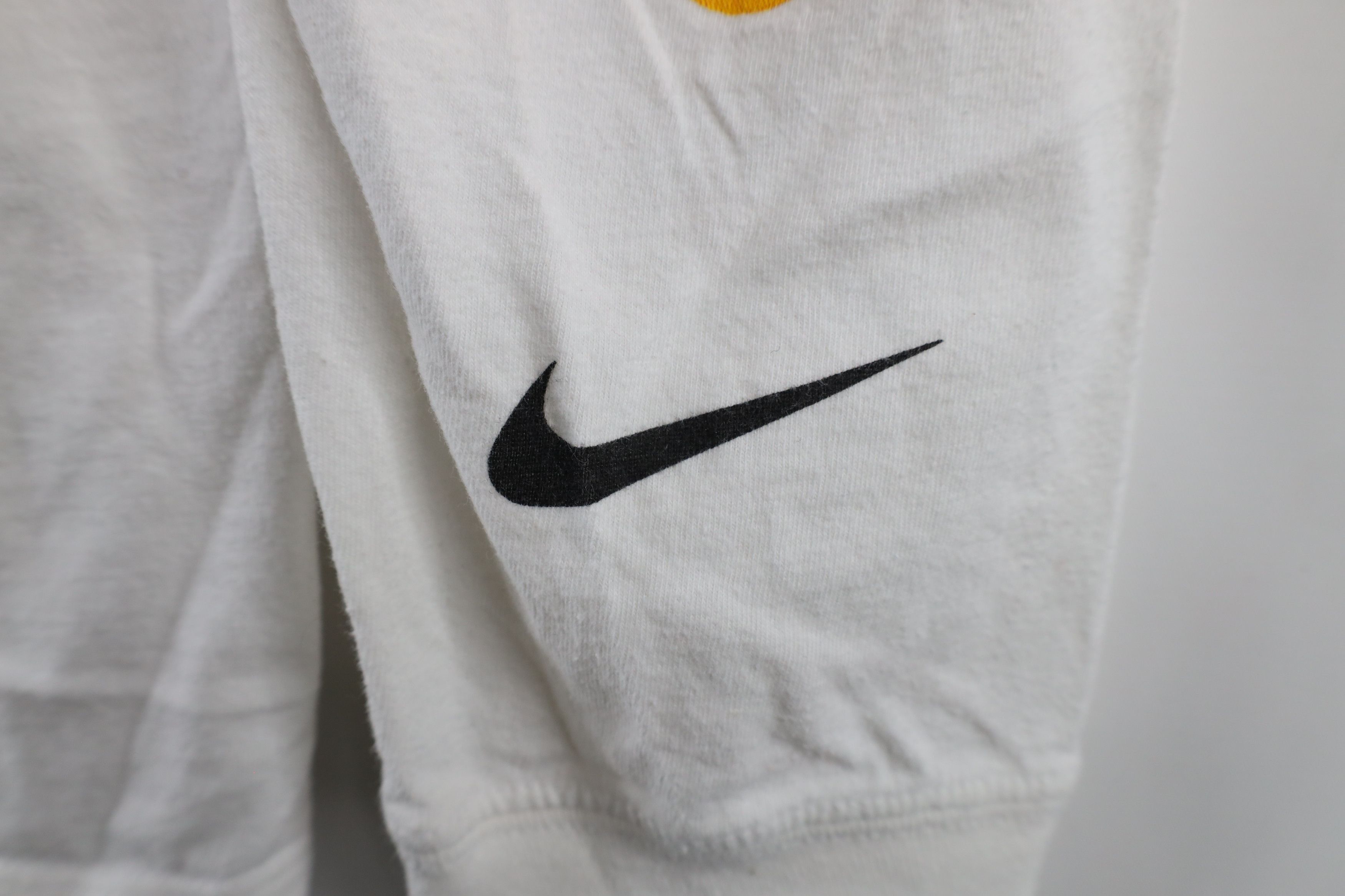 Nike × Vintage Nike Leonard Toronto Raptors Basketball Long Sleeve T-Shirt Size US M / EU 48-50 / 2 - 5 Thumbnail