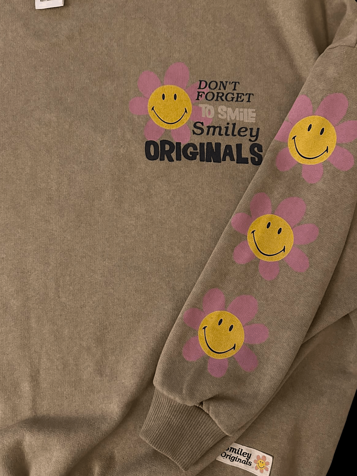 Pull & Bear Pull & Bear x Smiley Originals - Unisex Sweatshirt Size S / US 4 / IT 40 - 3 Thumbnail