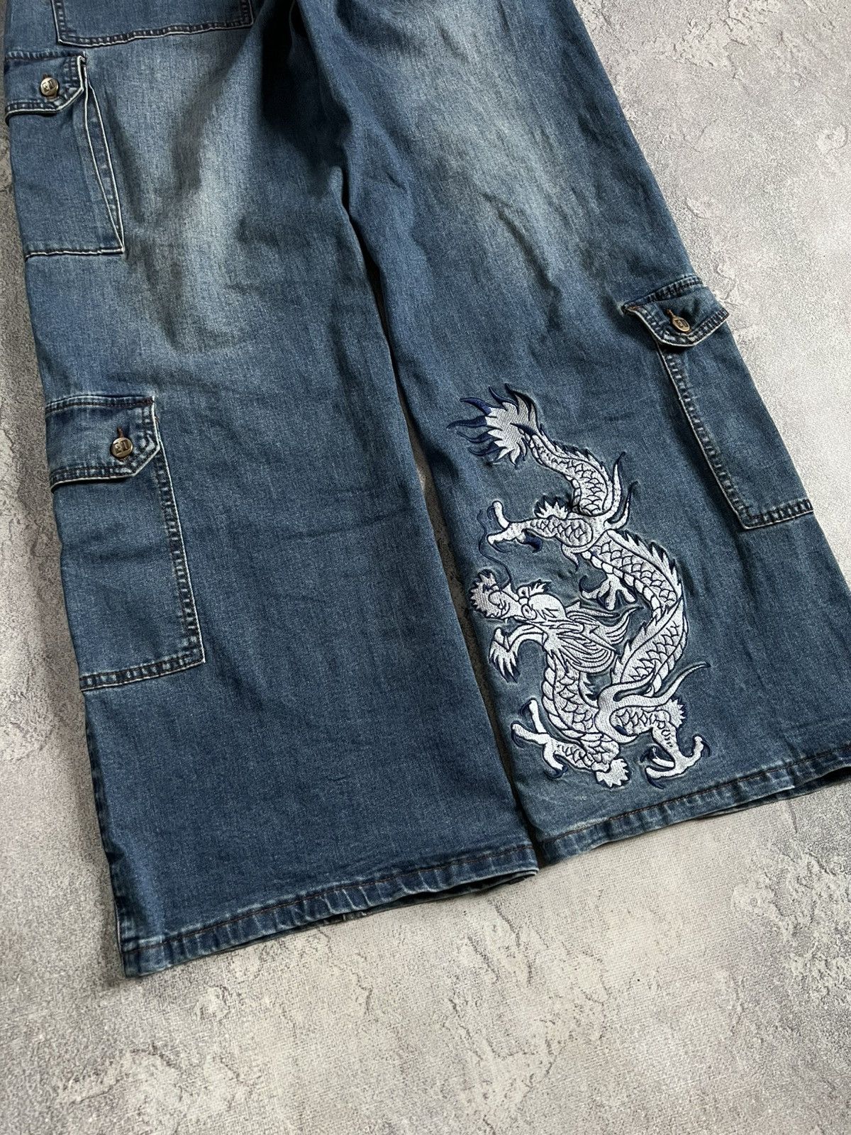 Ed Hardy Ed Hardy X Urban Outfitters Cargo Dragon Logo Denim Jeans S Size US 34 / EU 50 - 4 Thumbnail