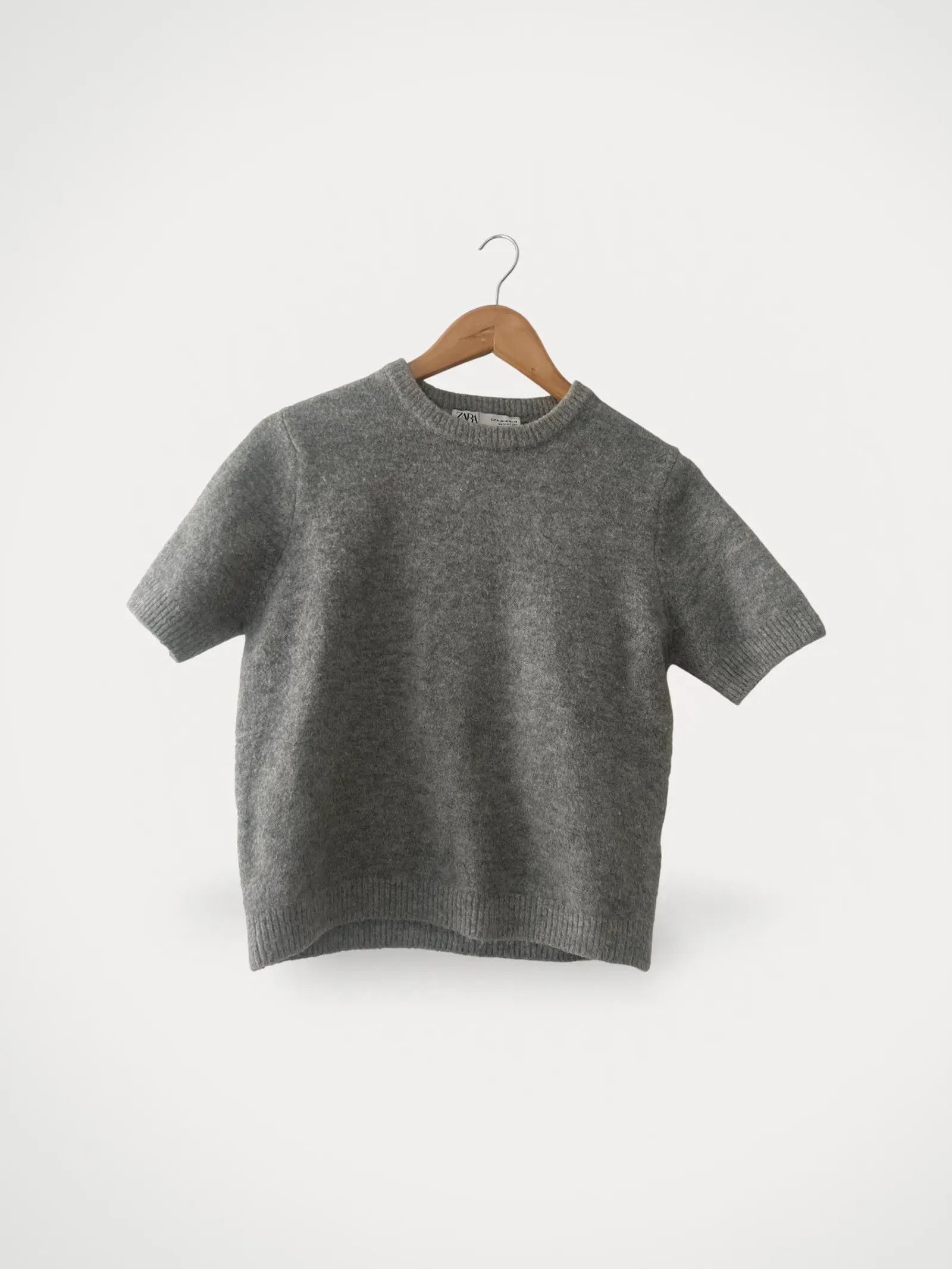 Zara Zara Sweater Size M / US 6-8 / IT 42-44 - 1 Thumbnail