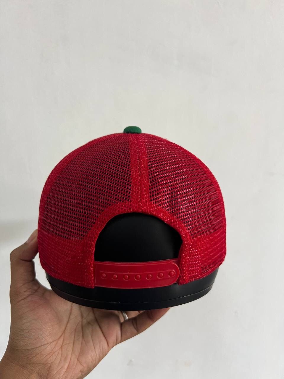 Japanese Brand New Sale Distressed Trucker Hat Size ONE SIZE - 4 Thumbnail
