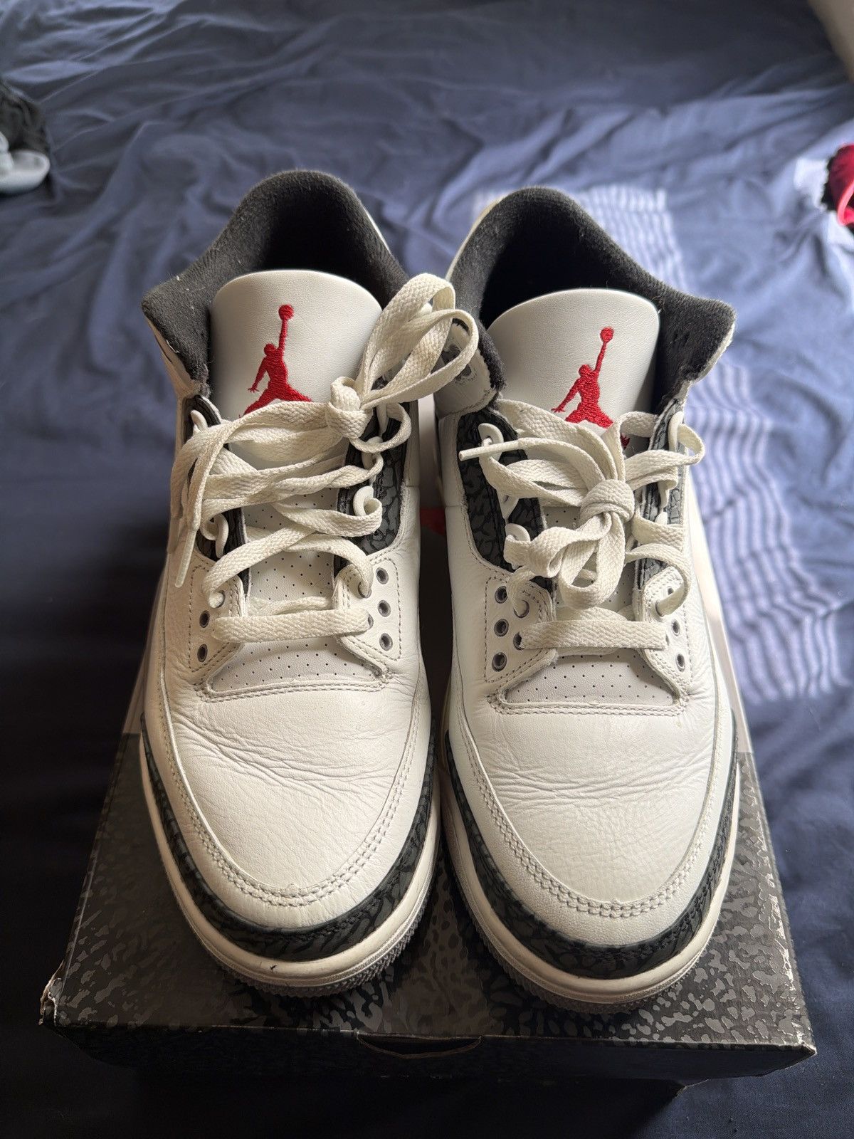 Jordan Brand Jordan 3 ‘Cement Grey’ Size US 9.5 / EU 42-43 - 3 Thumbnail