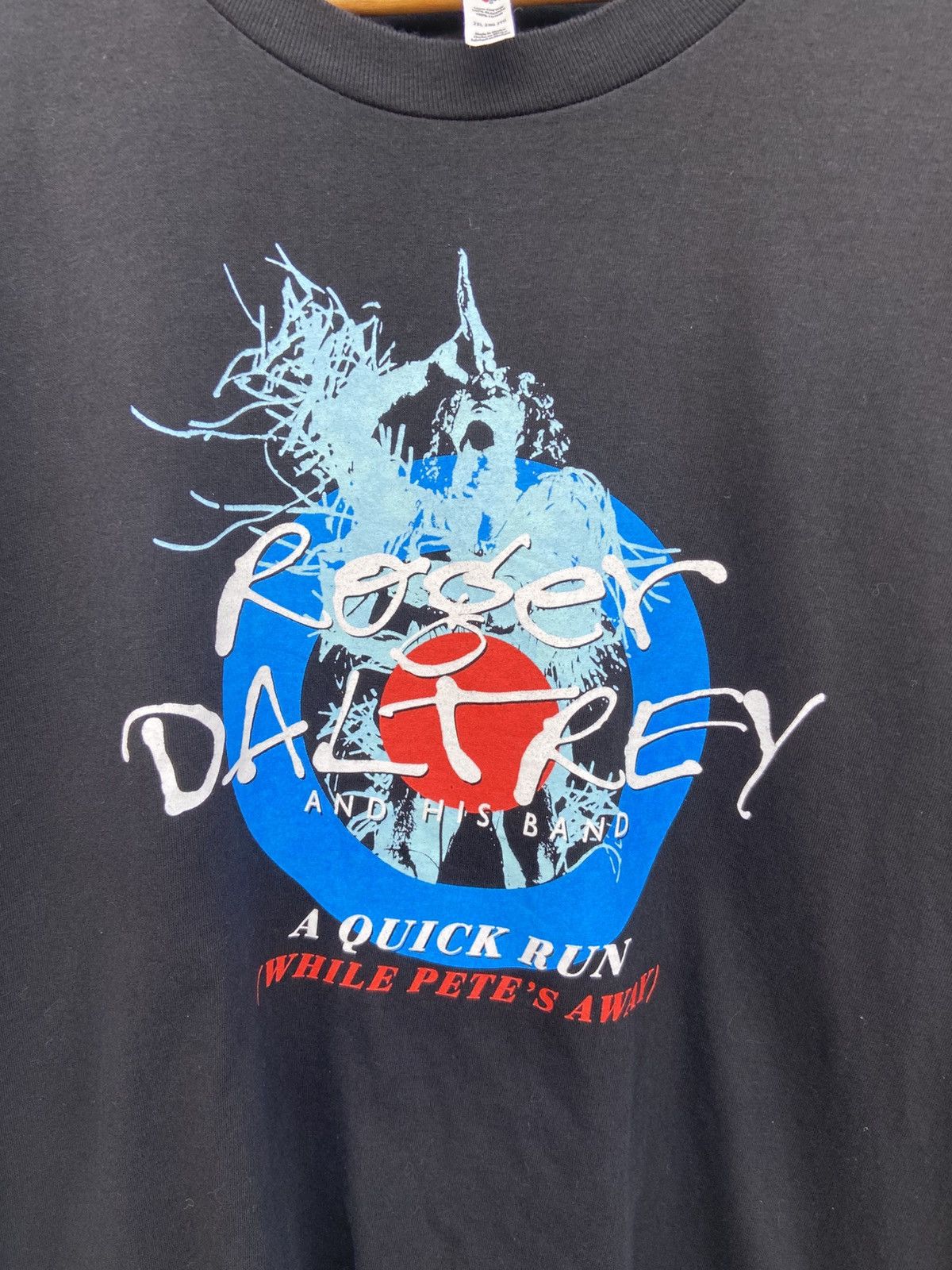 Band Tees Roger Daltrey and His Band Size US XL / EU 56 / 4 - 5 Thumbnail