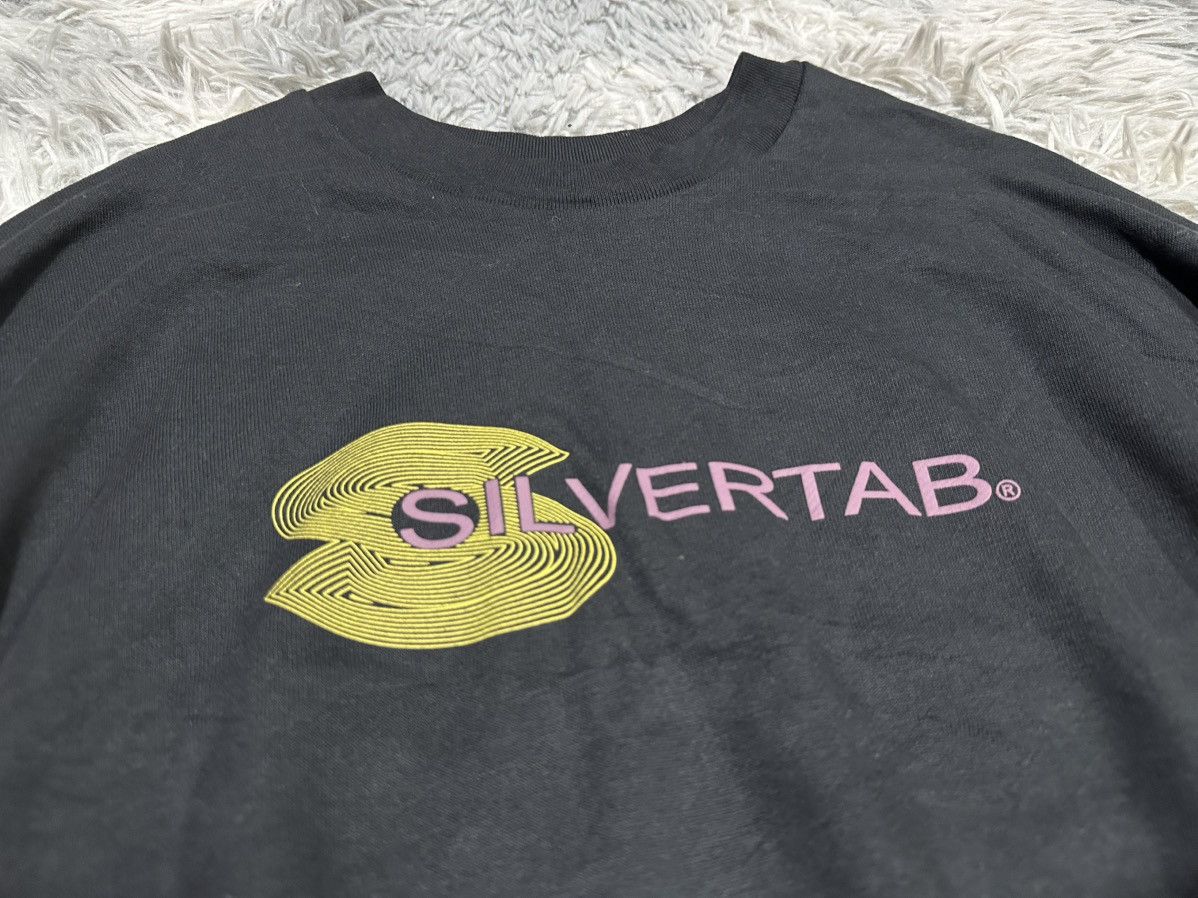 Levi's 🔥Y2K Levis Silvertab Cropped Sweatshirt Size US M / EU 48-50 / 2 - 3 Thumbnail