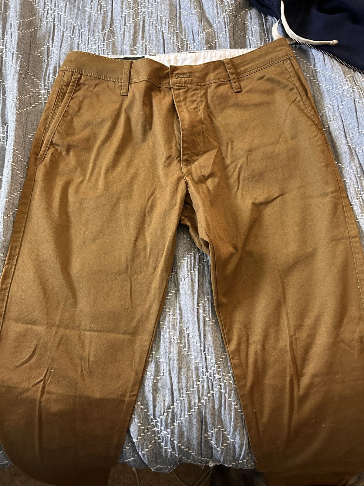 Armani Exchange Armani Exchange Men's Pants Size 29R Slim Fit Khaki Size US 29 - 1 Thumbnail
