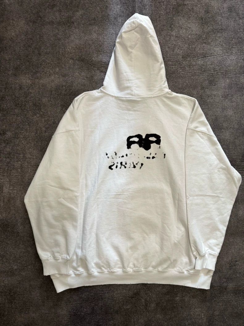 Balenciaga Balenciaga Double b graffiti hoodie Size US S / EU 44-46 / 1 - 2 Thumbnail