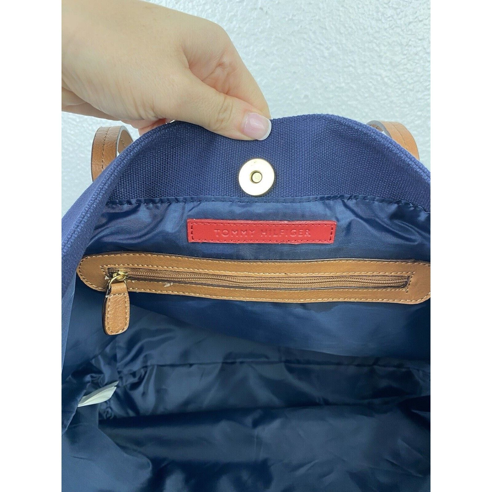 Tommy Hilfiger NWT Tommy Hilfiger Striped Canvas Tote Bag Handbag Purse Size ONE SIZE - 13 Thumbnail