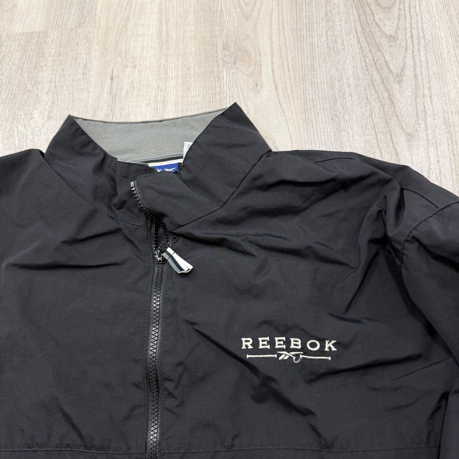 Reebok Vintage Reebok Windbreaker Jacket Men's Large Black Size US L / EU 52-54 / 3 - 3 Thumbnail