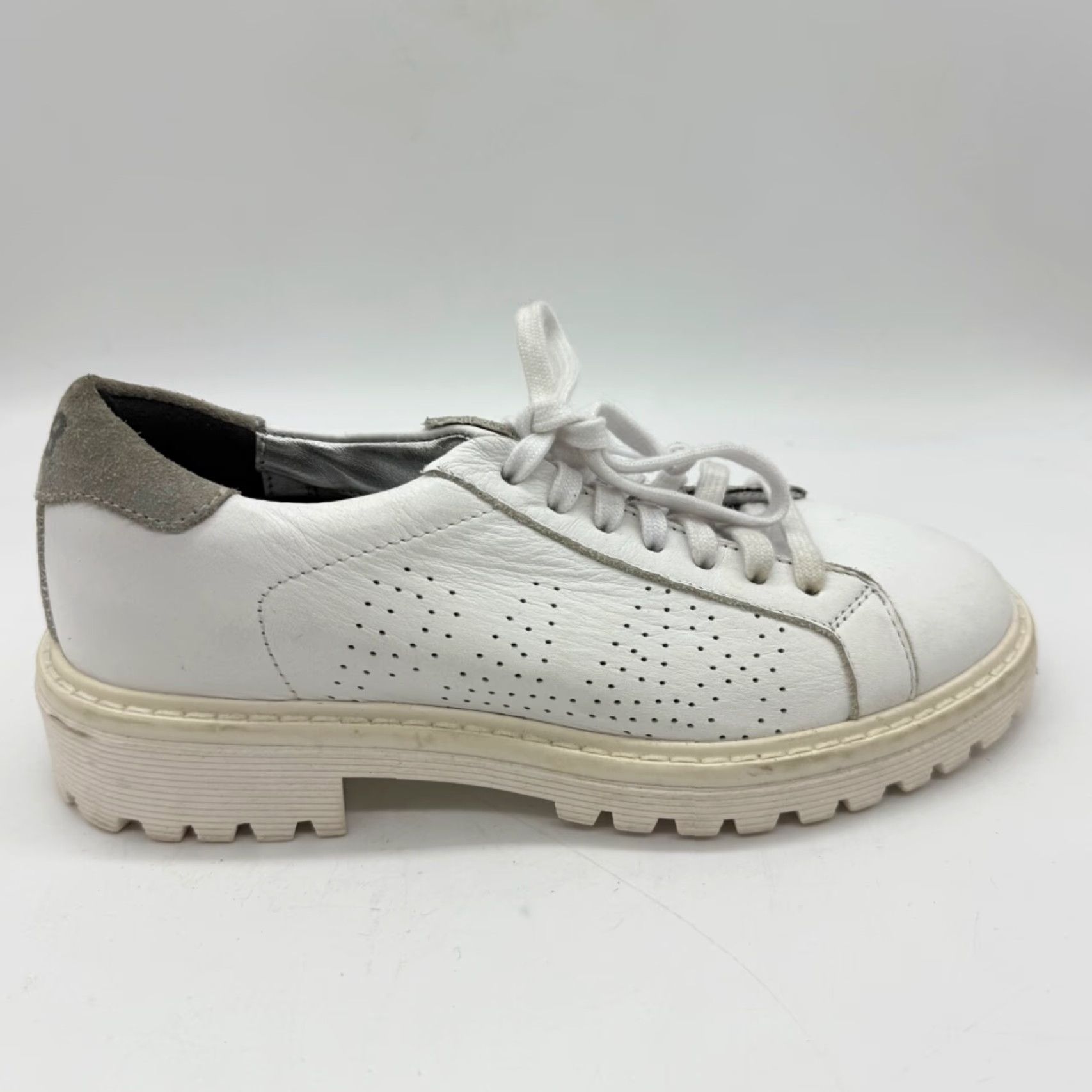 P448 P448 Womens Sneaker Lace Up White Leather Size 35/US 5-5.5 Chunky Sole Leather White Sneakers Size US 5.5 / IT 35.5 - 4 Thumbnail