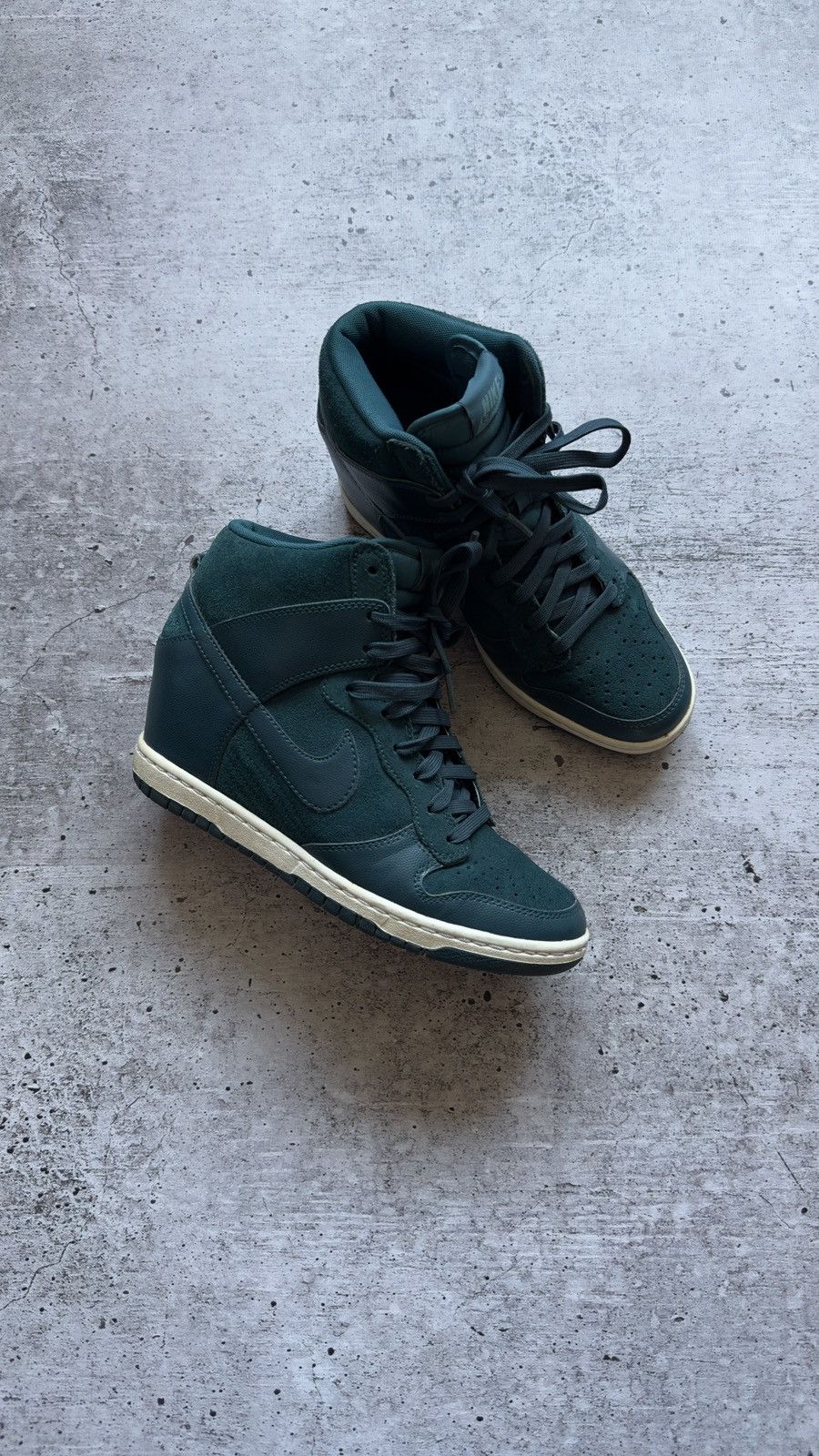 Nike Nike Dunk Women’s Sky Hi EssentialWedge Dark Sea Green Size US 8.5 / IT 38.5 - 2 Thumbnail