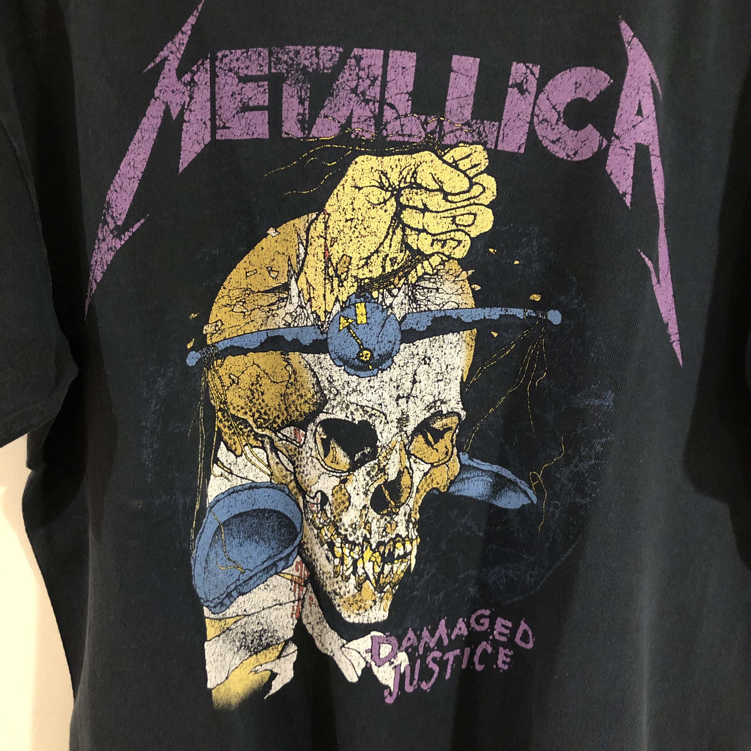 Metallica 100% Authentic Vintage Damaged Justice T-shirt Size US L / EU 52-54 / 3 - 2 Thumbnail
