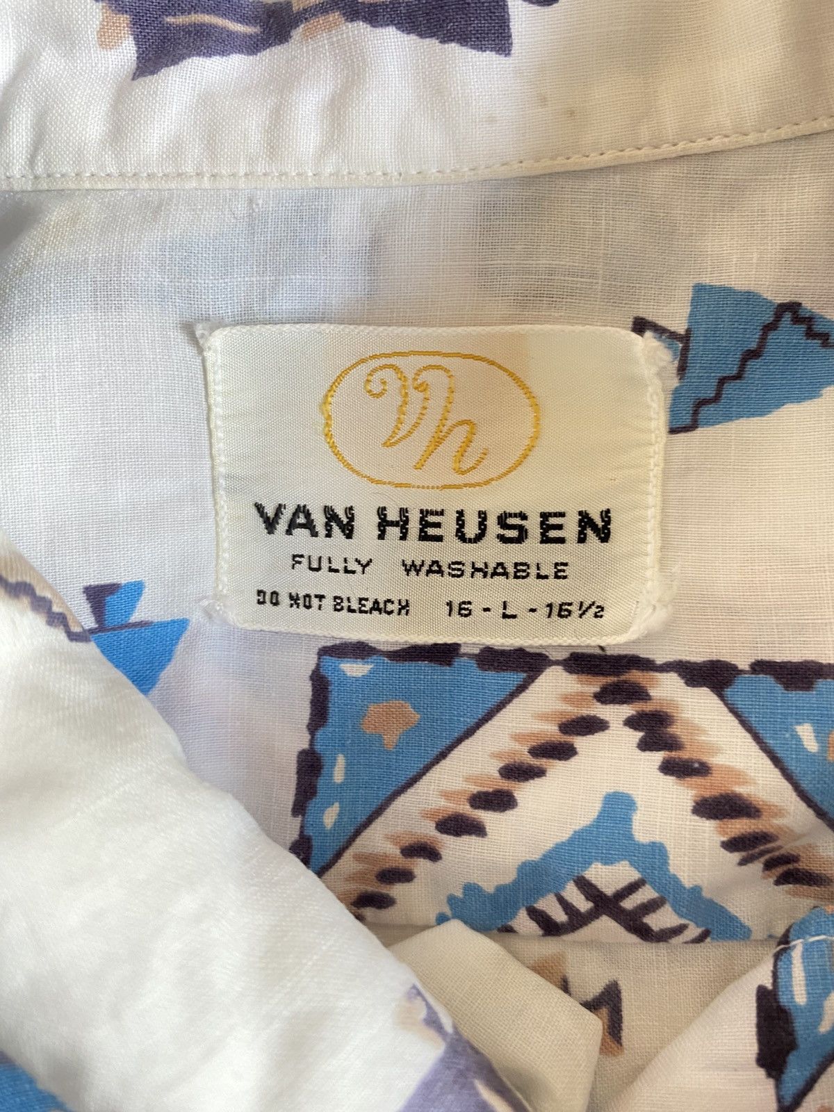 Van Heusen VAN HEUSEN White Vintage Geometric Shirt Size US L / EU 52-54 / 3 - 5 Thumbnail
