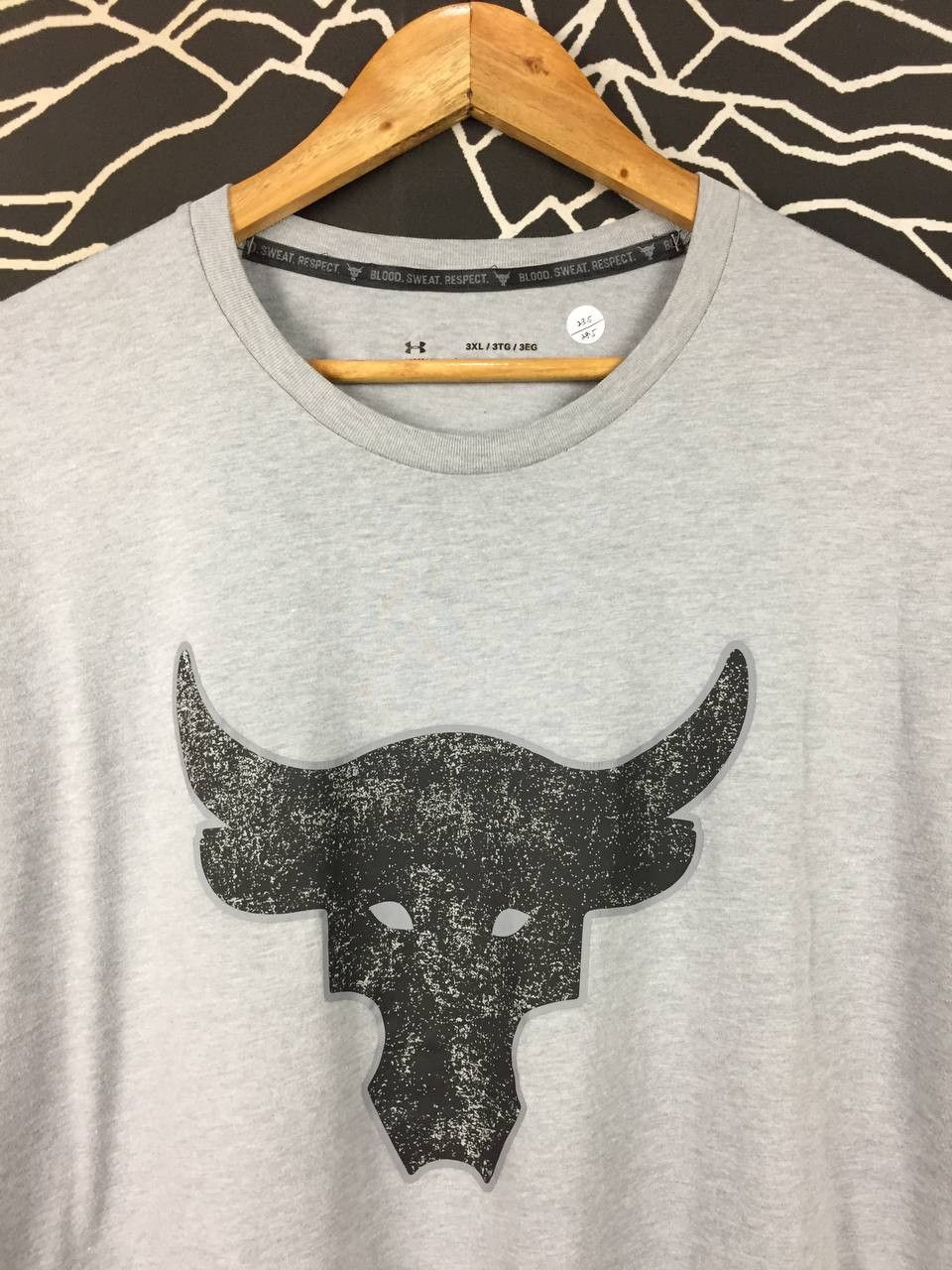 Under Armour Under Armour Project Rock Brahma Bull Big Logo Tee Size US XL / EU 56 / 4 - 3 Thumbnail