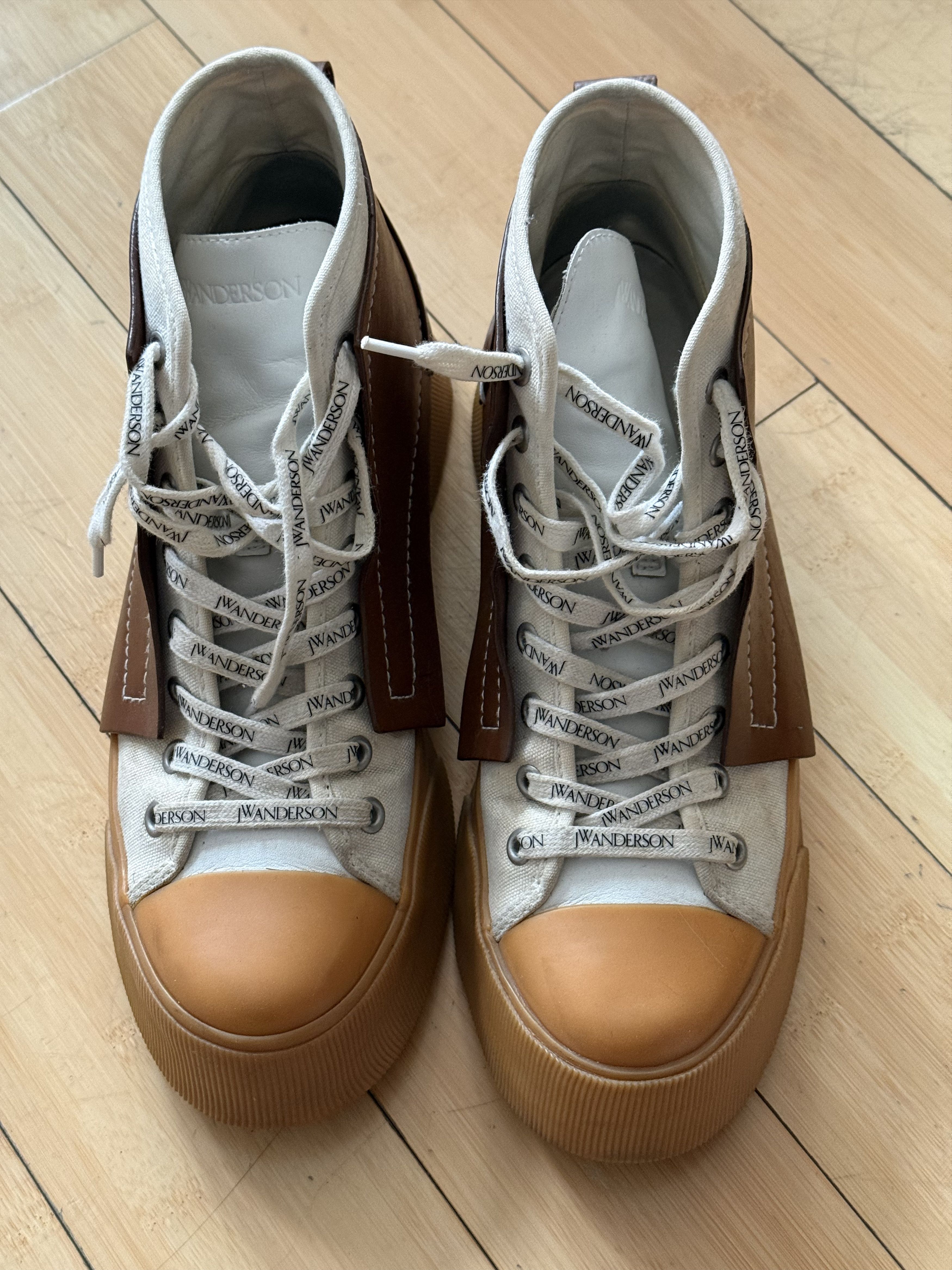 JW Anderson Logo High Top Sneaker Size US 8 / EU 41 - 3 Thumbnail