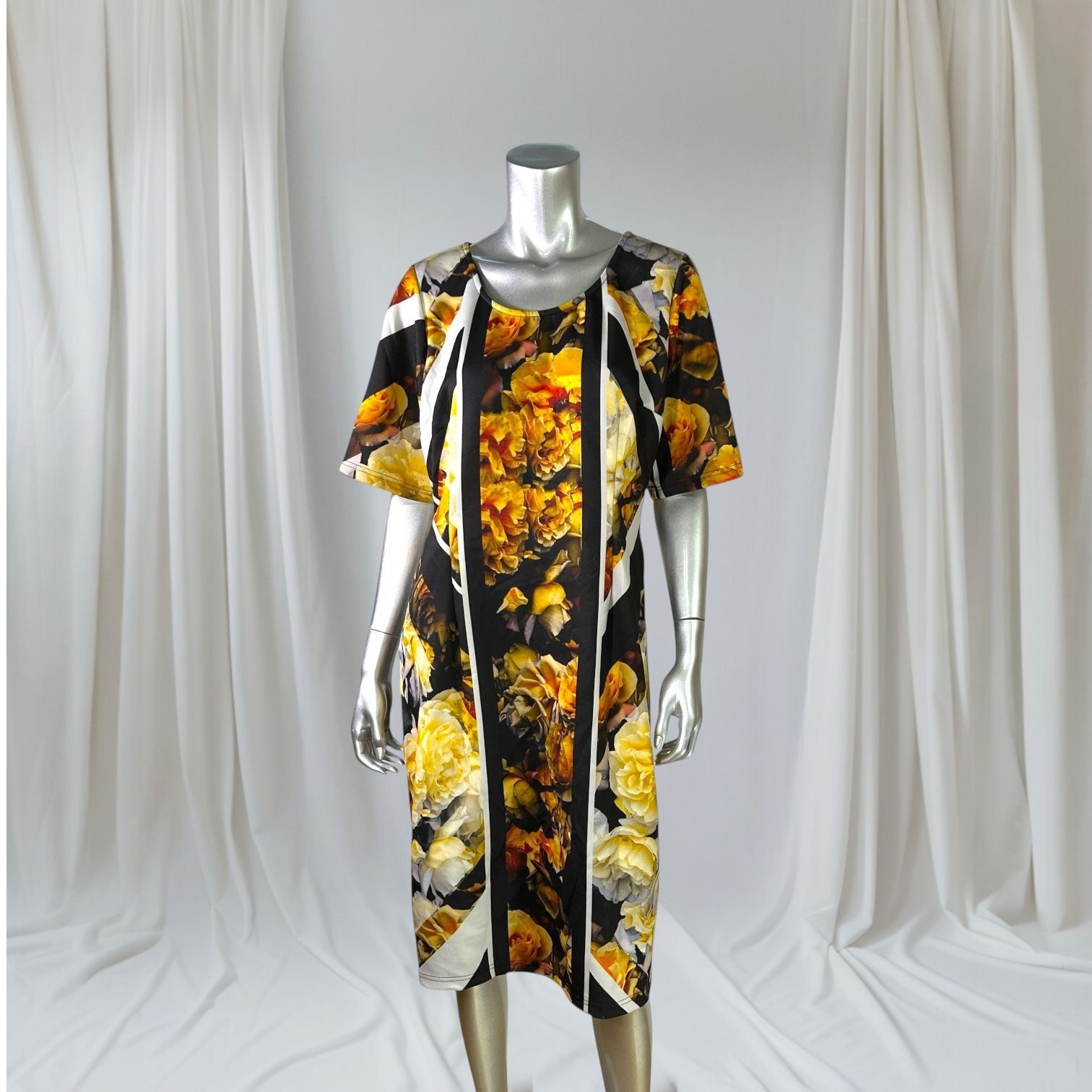 Designer Eloquii Gold and Black Floral Print Midi Dress Size 18 Shor Size XXL / US 16-18 / IT 52-54 - 1 Thumbnail