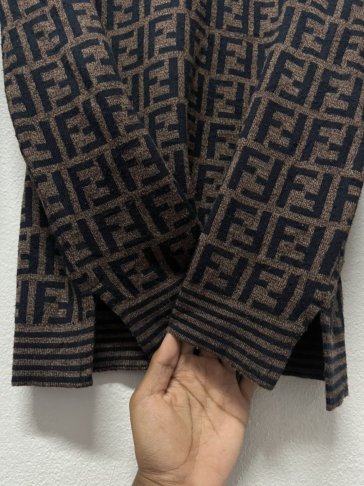 Fendi VINTAGE FENDI MARC MONOGRAM KNITWEAR 90s ‘ Size US XS / EU 42 / 0 - 4 Thumbnail