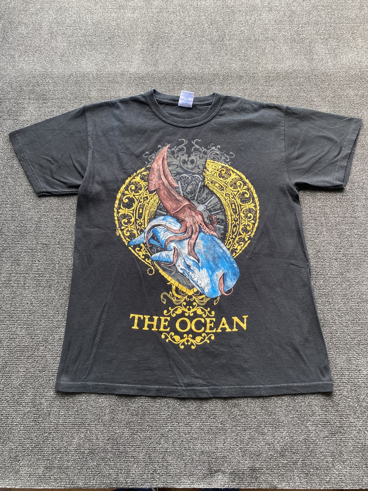 Band Tees 🔥The Ocean Band Tour black tee faded Size US M / EU 48-50 / 2 - 11 Thumbnail